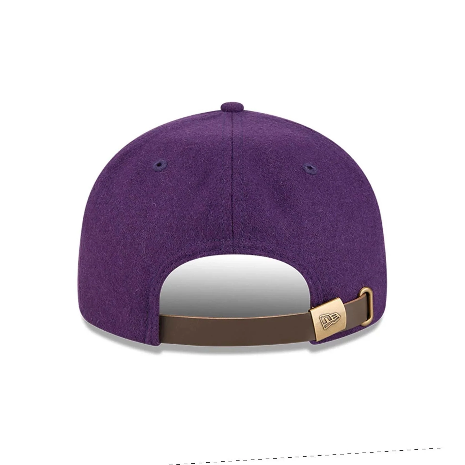 LA Lakers NBA Chenille Woven Purple Retro Crown 9FIFTY Adjustable Cap - Image 2