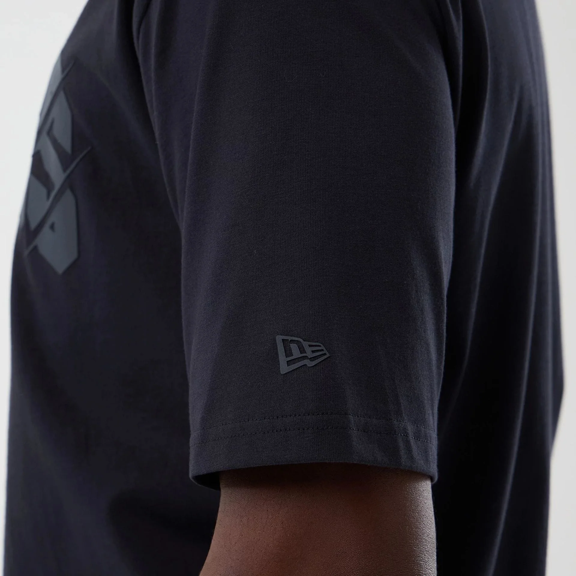 LA Lakers NBA Core Plus Navy Oversized T-Shirt - Image 5