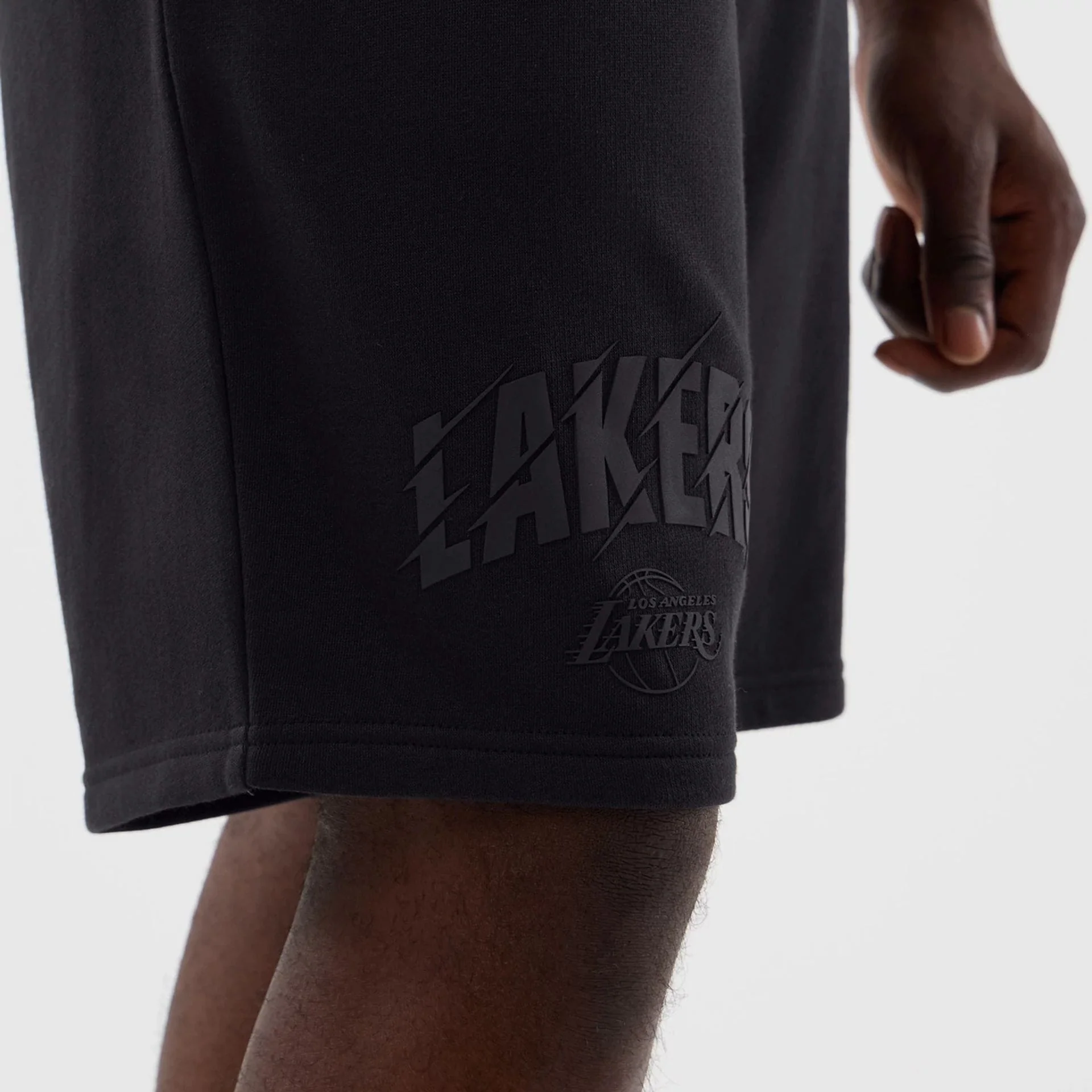 LA Lakers NBA Core Plus Navy Shorts - Image 5