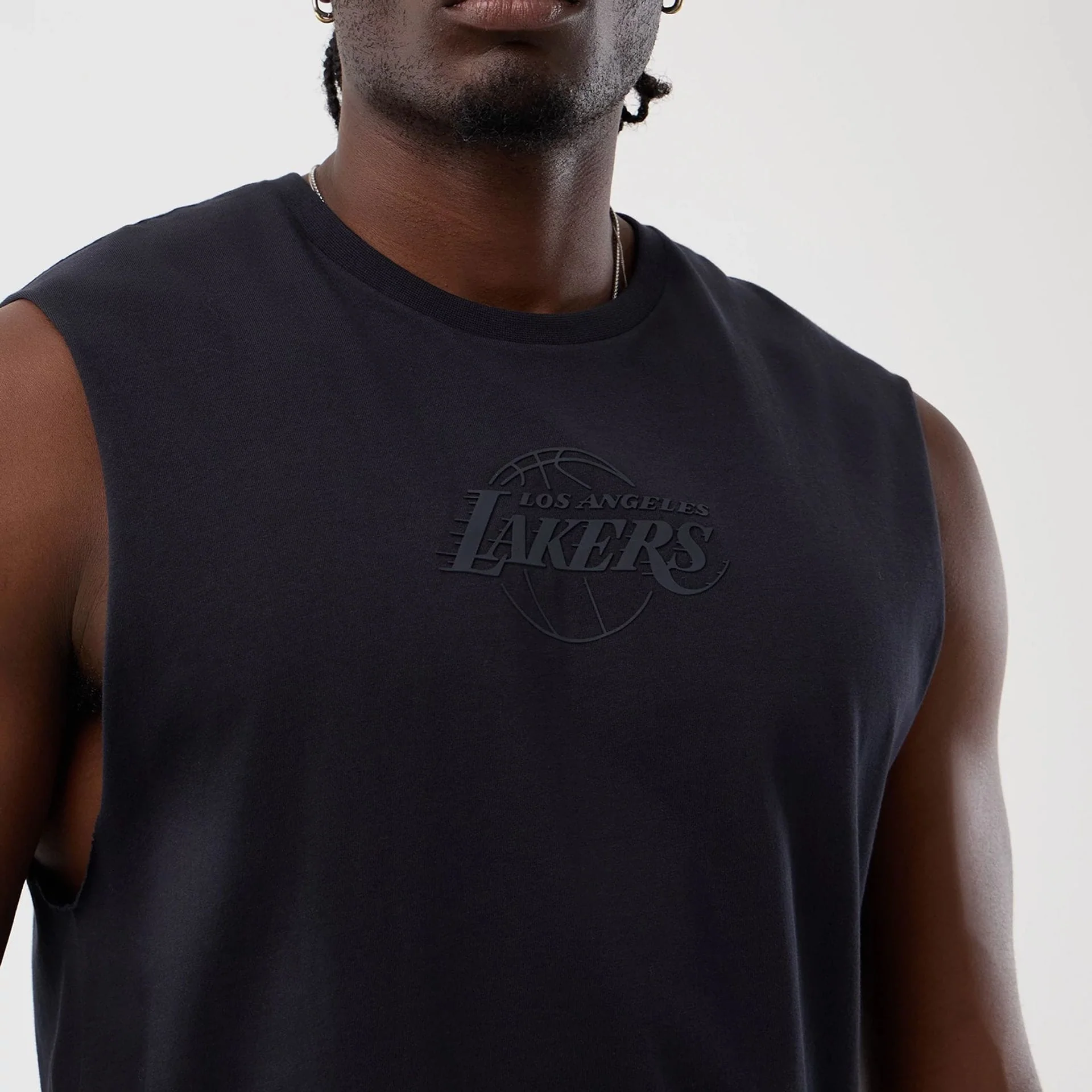 LA Lakers NBA Core Plus Navy Vest - Image 5