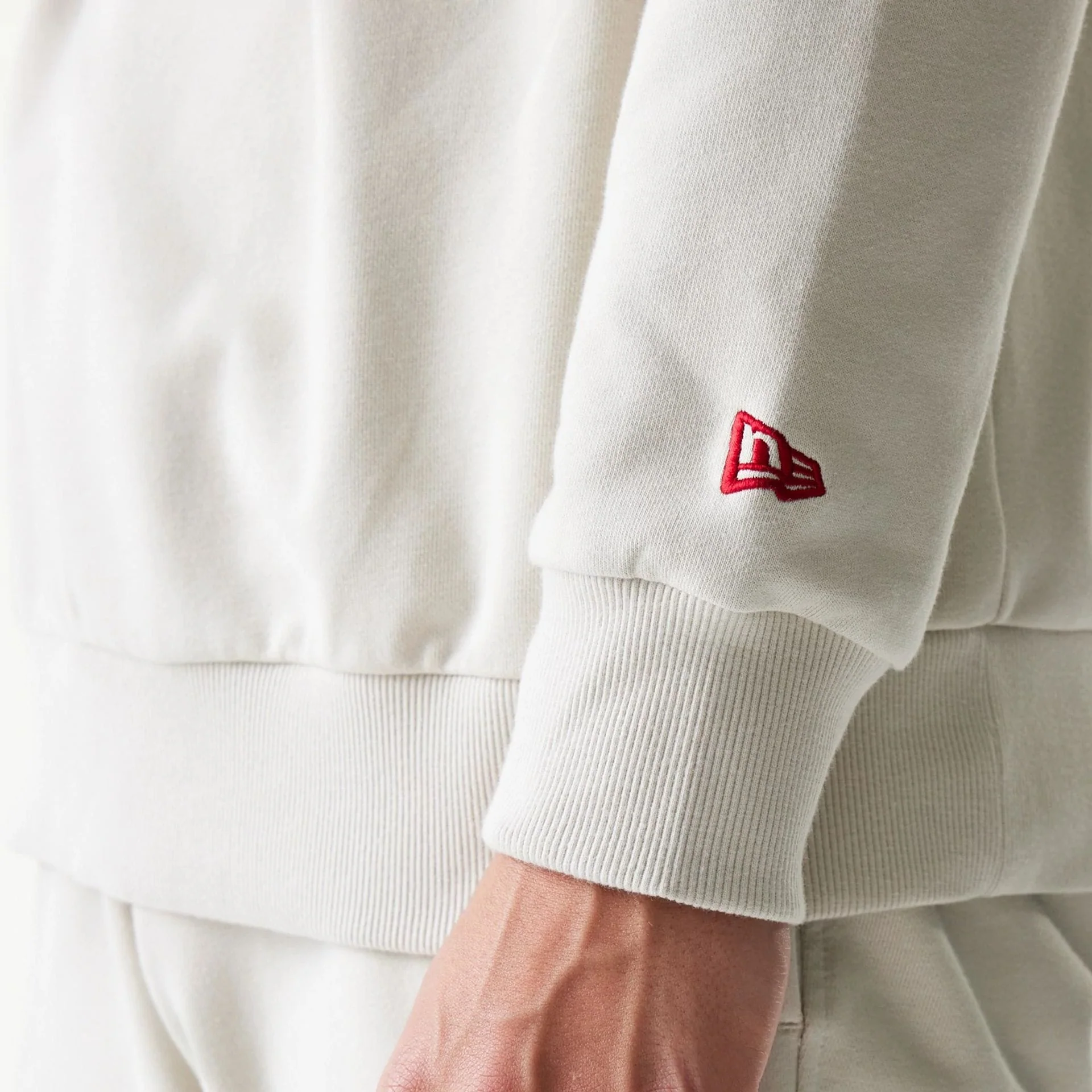 LA Lakers NBA Cream Oversized Crew Neck Sweater - Image 5