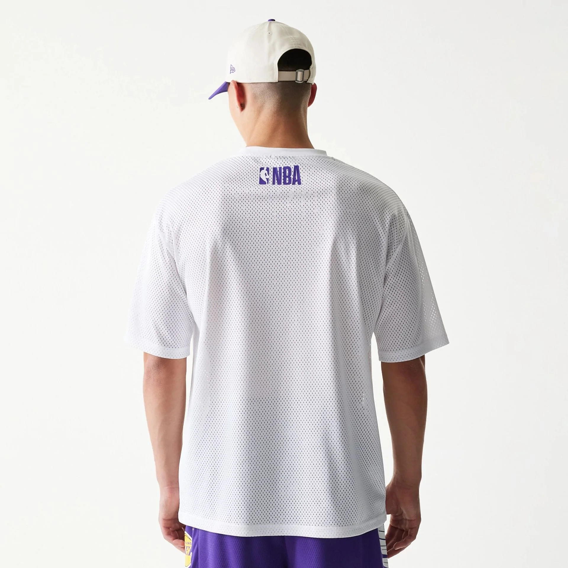 LA Lakers NBA Graphic Mesh White T-Shirt - Image 2
