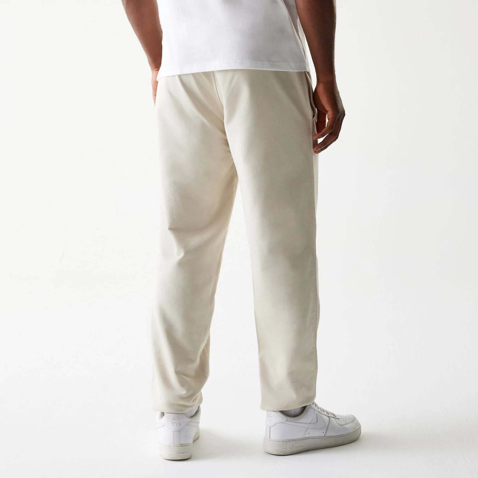 LA Lakers NBA League Essential Cream Joggers - Image 2