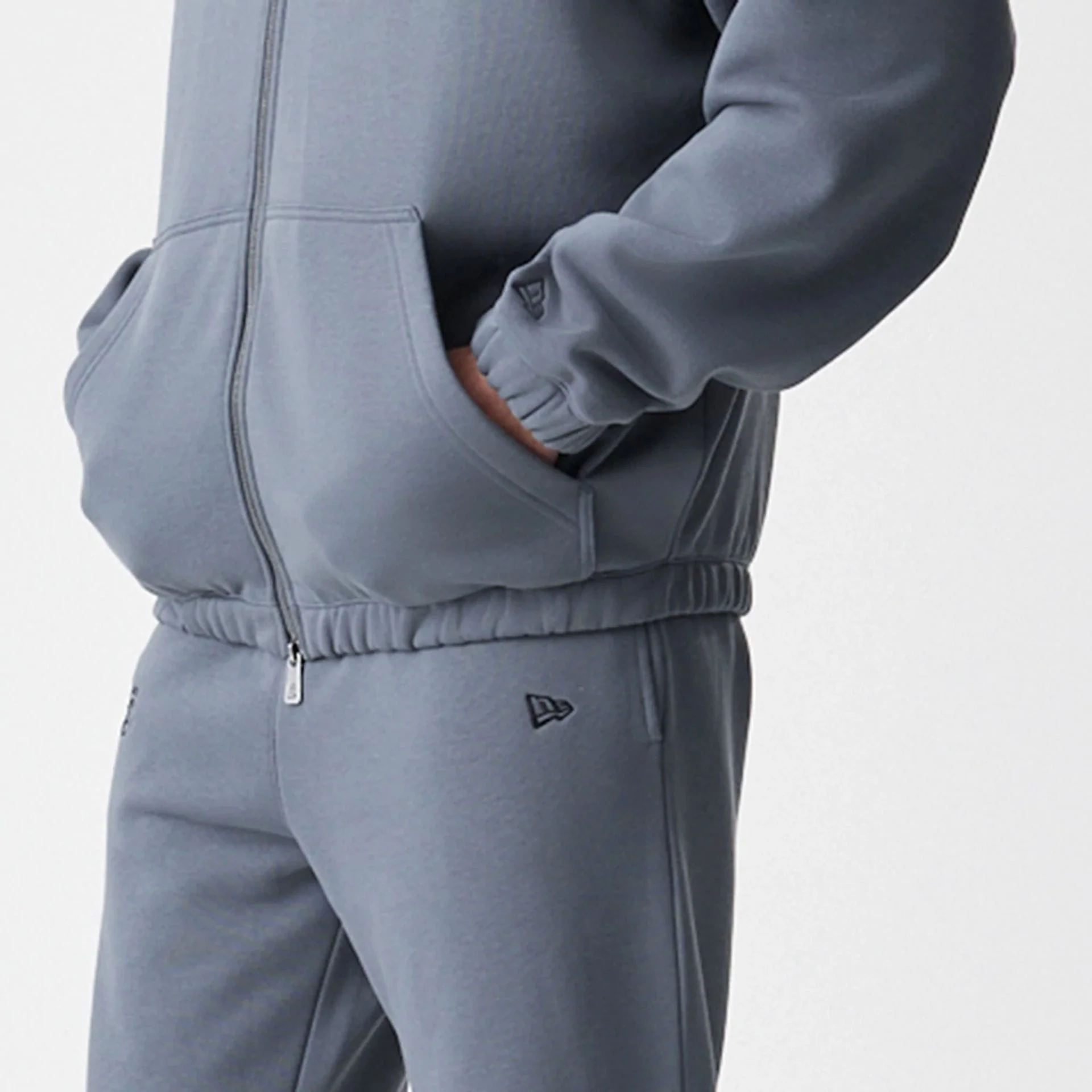 LA Lakers NBA Linear Dark Grey Oversized Full Zip Hoodie - Image 7