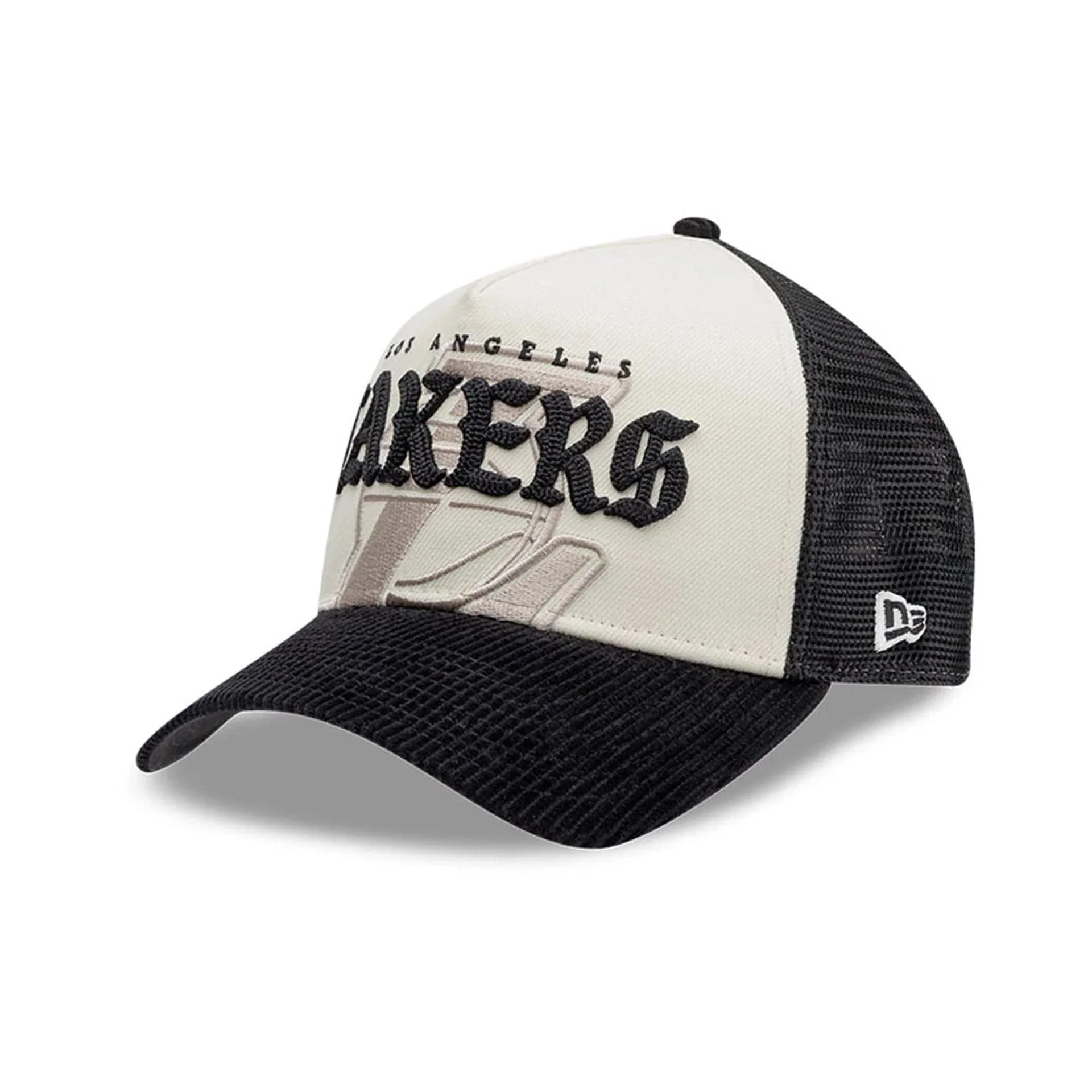 LA Lakers NBA Old English White 9FORTY A-Frame Cap - Image 3