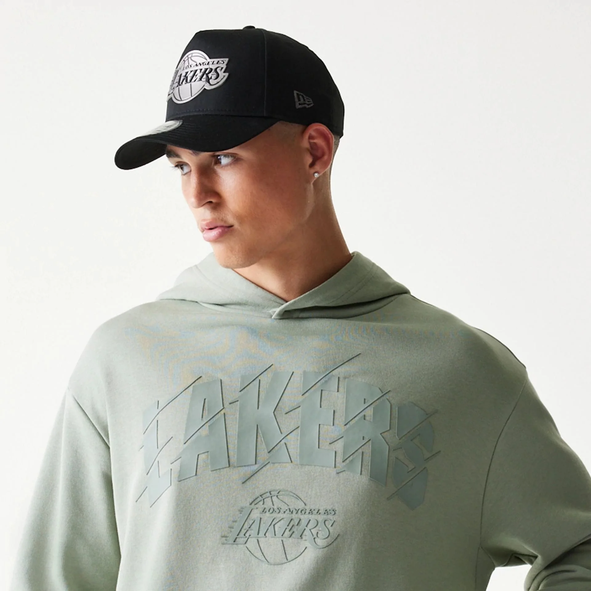 LA Lakers NBA Pastel Green Oversized Pullover Hoodie - Image 6