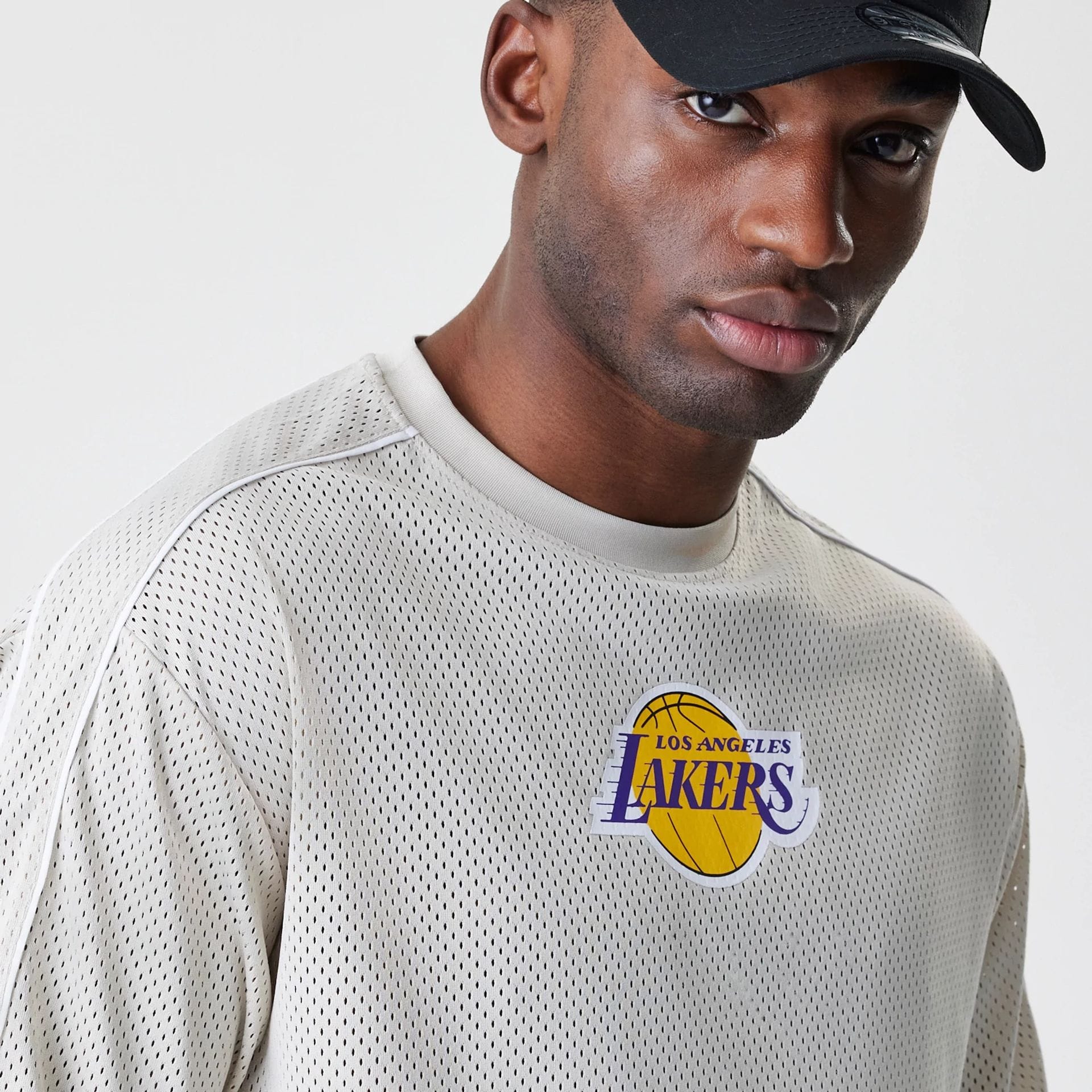 LA Lakers NBA Piping Light Beige Oversized Mesh T-Shirt - Image 4