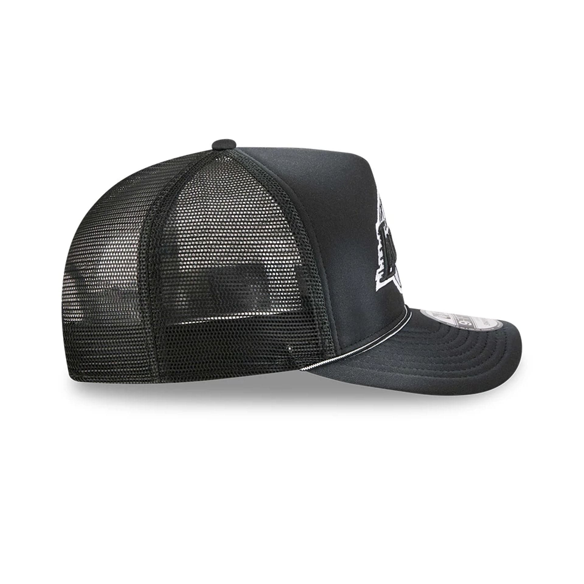 LA Lakers NBA Washed Black 9FIFTY A-Frame Trucker Adjustable Cap - Image 6