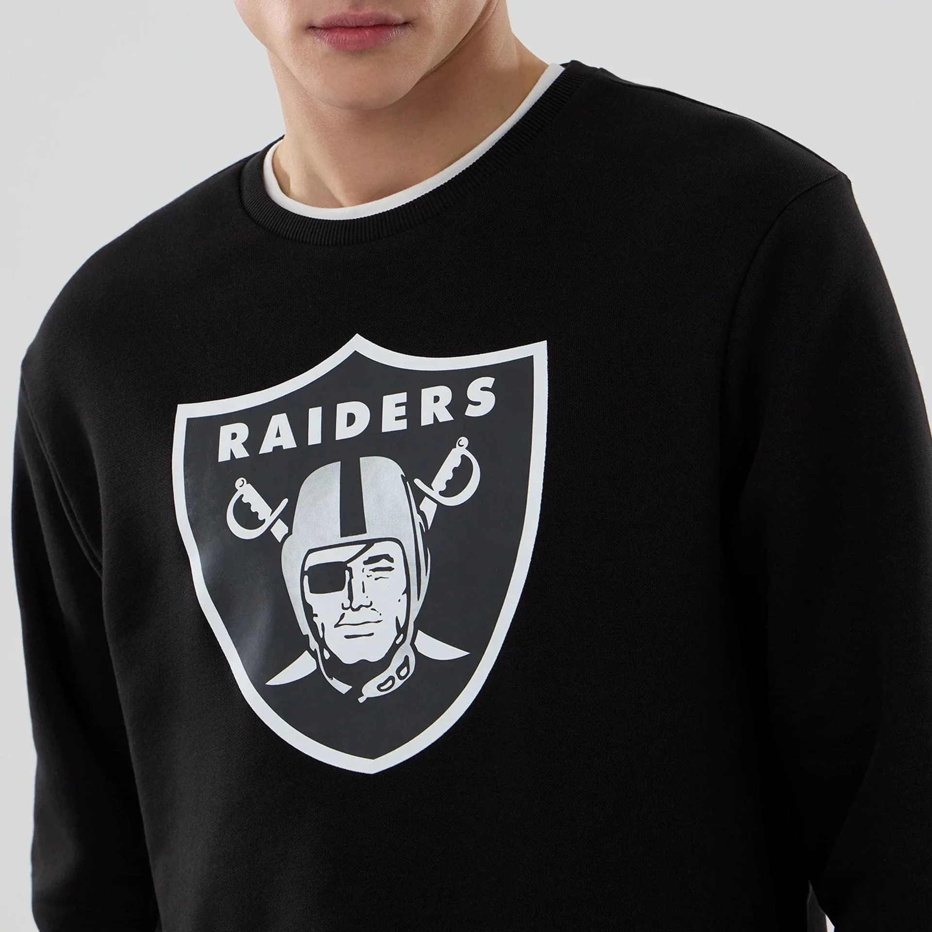 Las Vegas Raiders NFL Black Crew Neck Sweater - Image 3