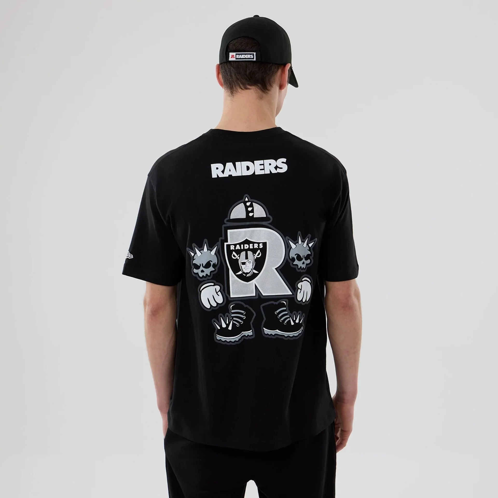 Las Vegas Raiders NFL Graphic Black T-Shirt - Image 2