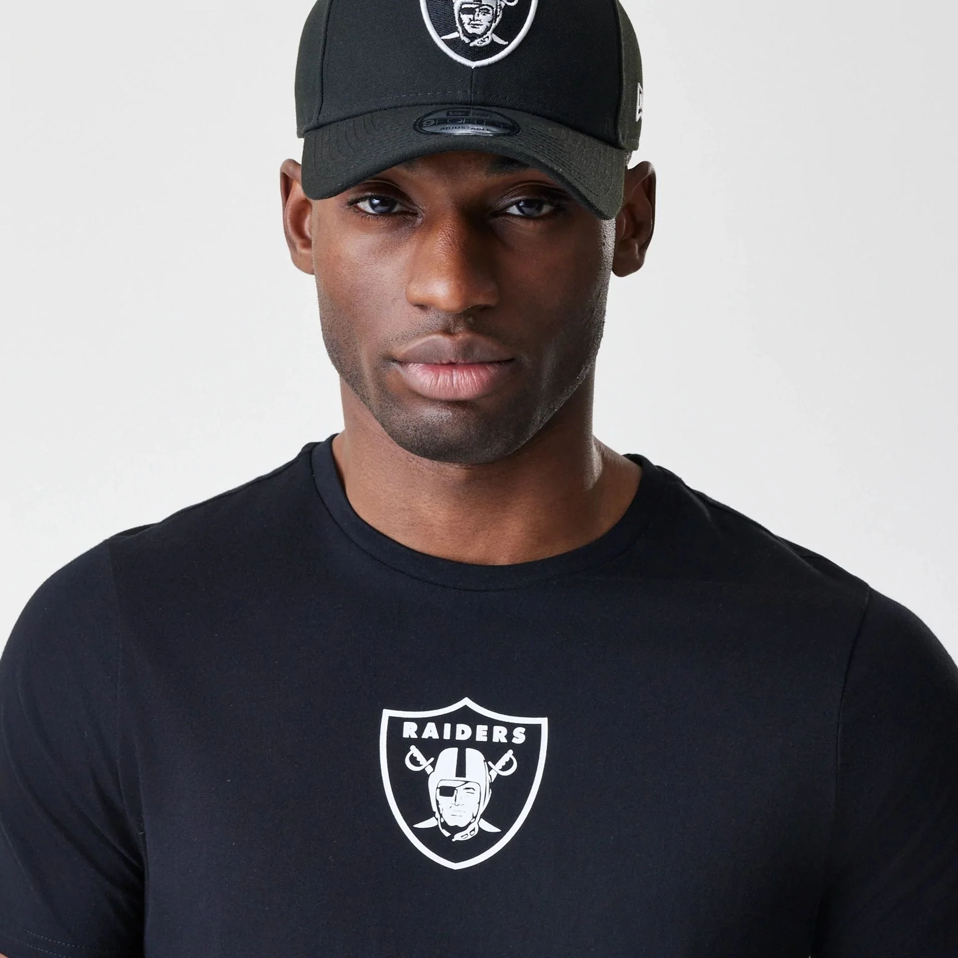Las Vegas Raiders NFL Logo Black T-Shirt - Image 4