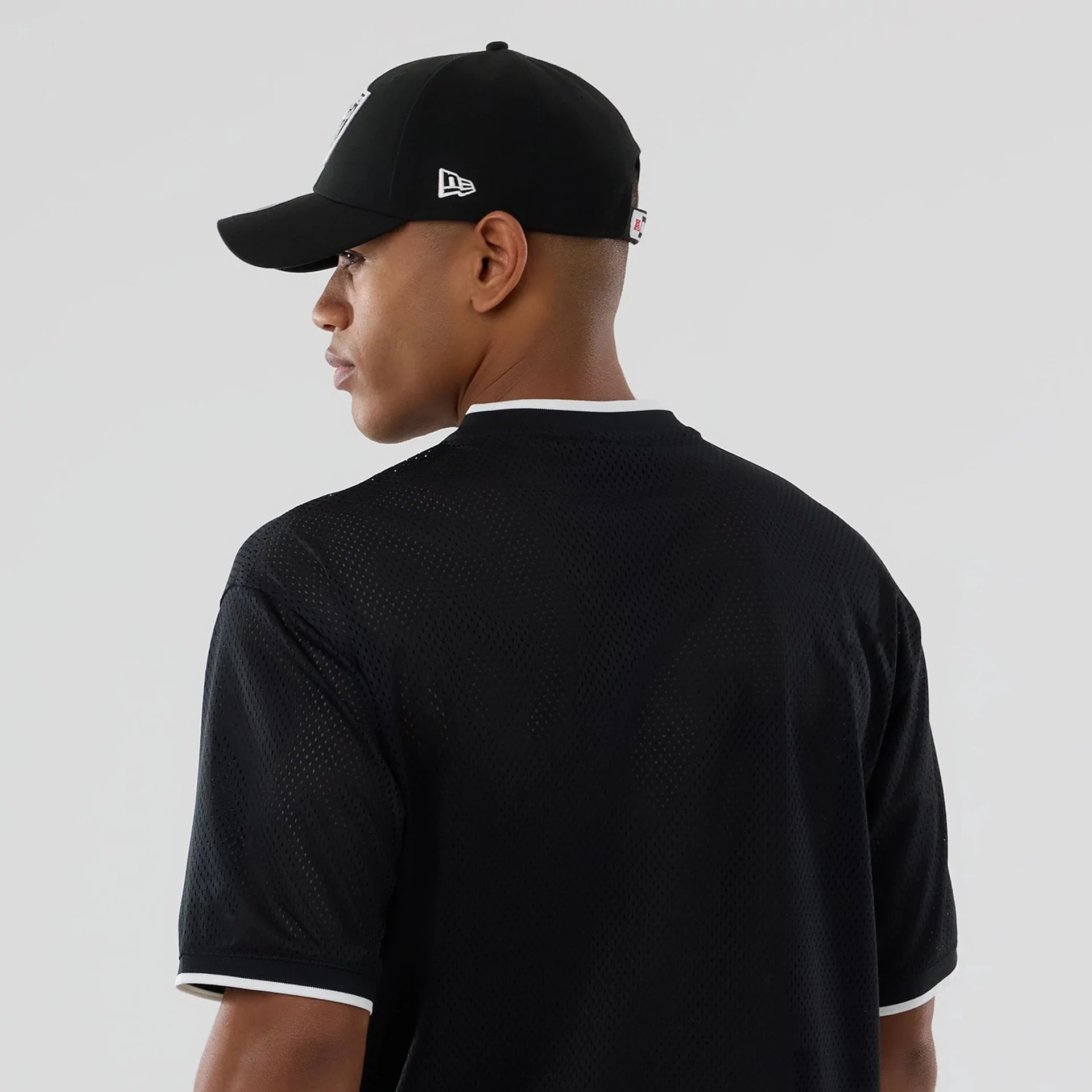Las Vegas Raiders NFL Mesh Black Oversized T-Shirt - Image 7