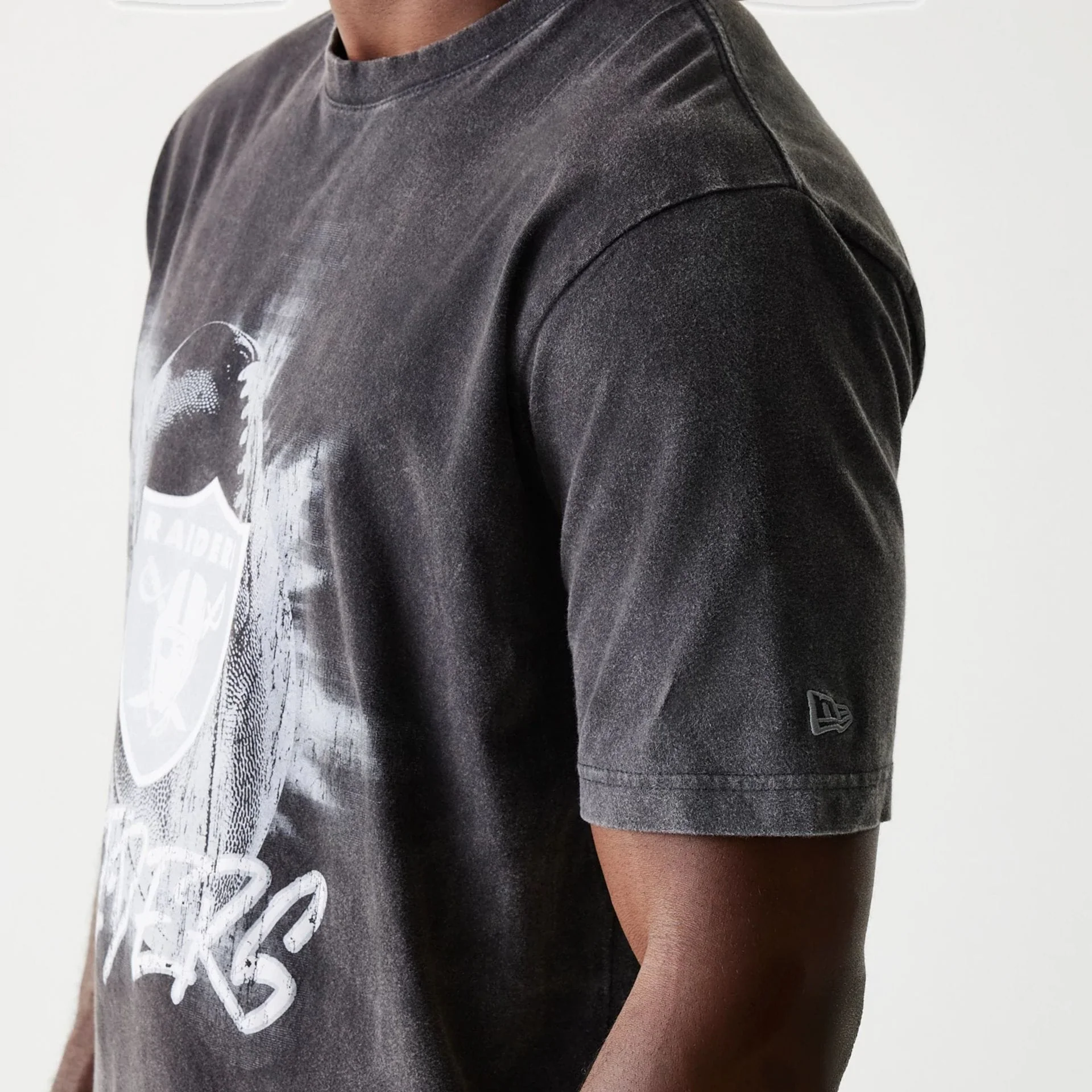 Las Vegas Raiders NFL Sport Night Black T-Shirt - Image 3