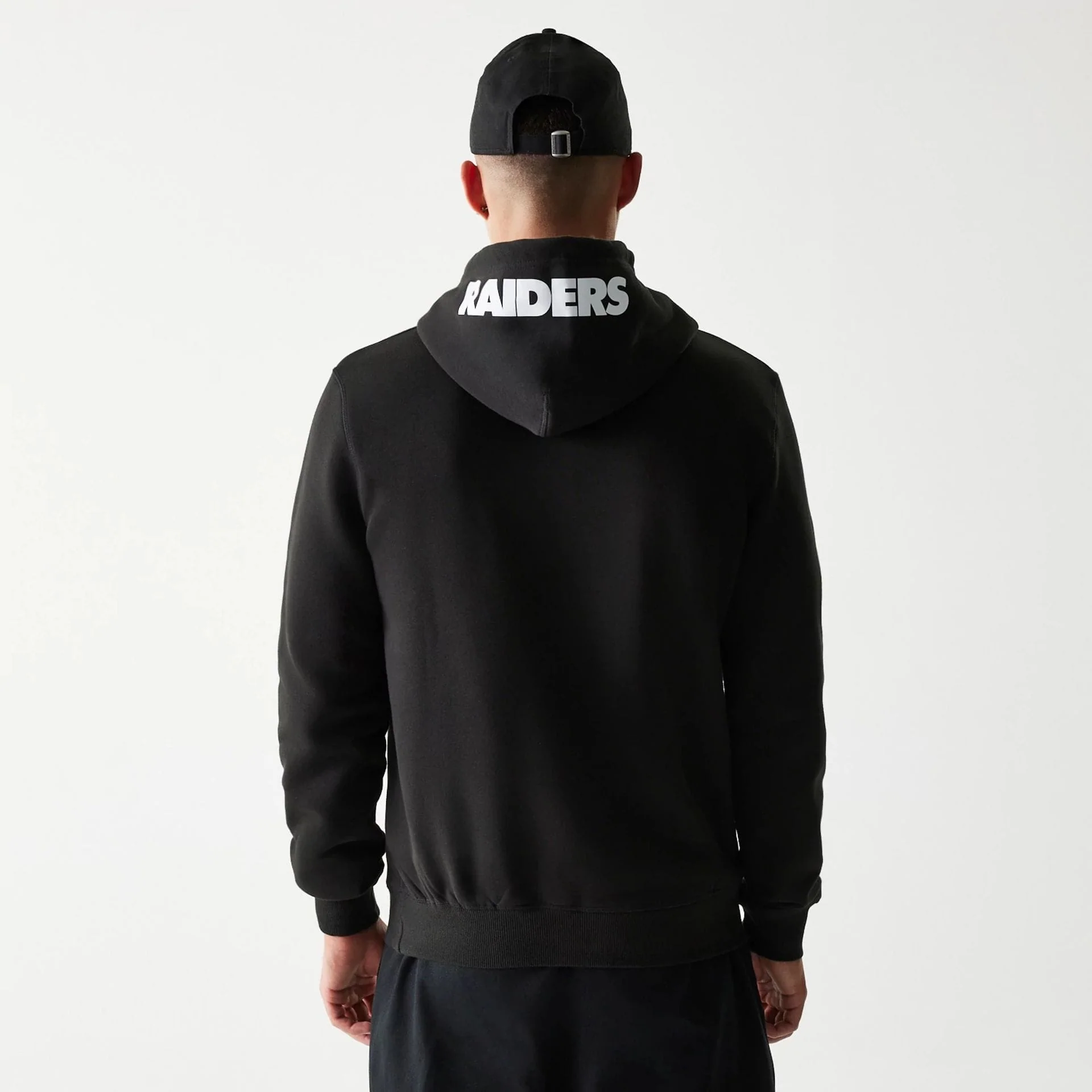 Las Vegas Raiders NFL Throwback Black Pullover Hoodie - Image 2