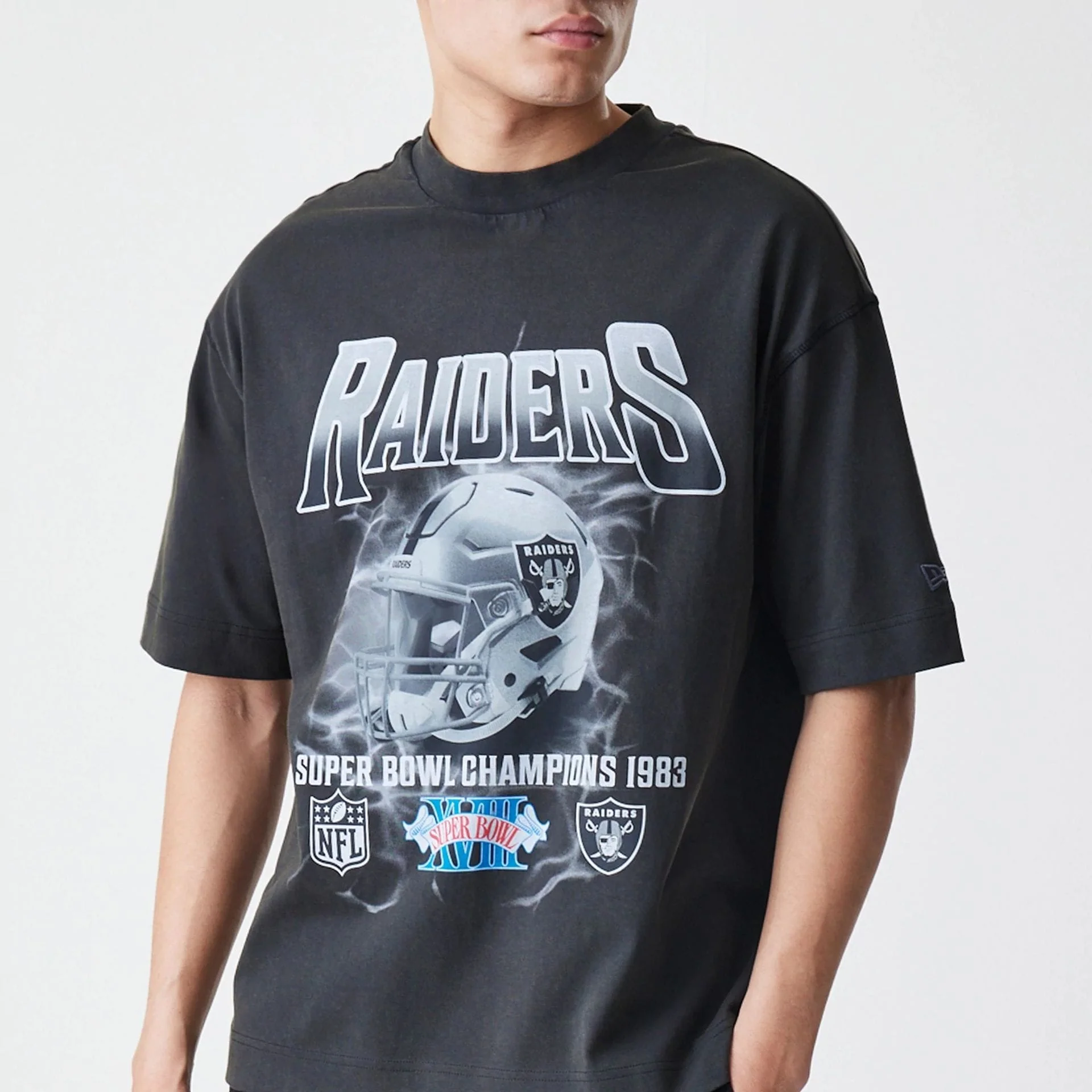Las Vegas Raiders NFL Washed Boxy Dark Grey Oversized T-Shirt - Image 3