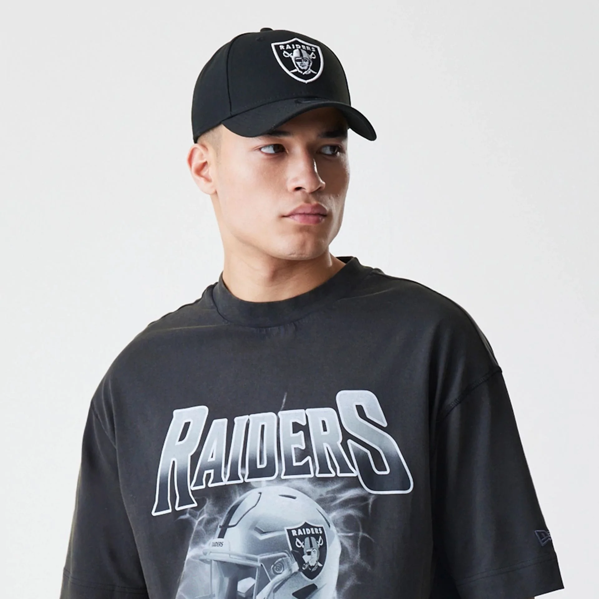 Las Vegas Raiders NFL Washed Boxy Dark Grey Oversized T-Shirt - Image 6