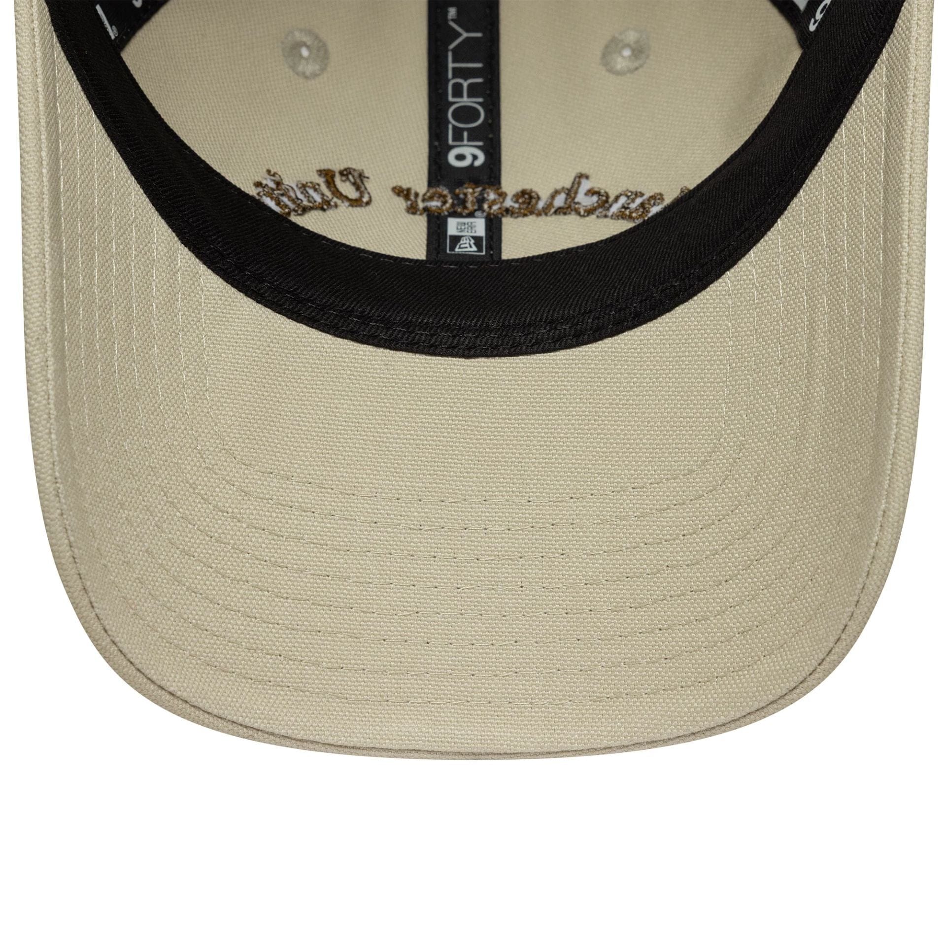 Manchester United FC Womens Wordmark Cream 9FORTY Cap - Image 5