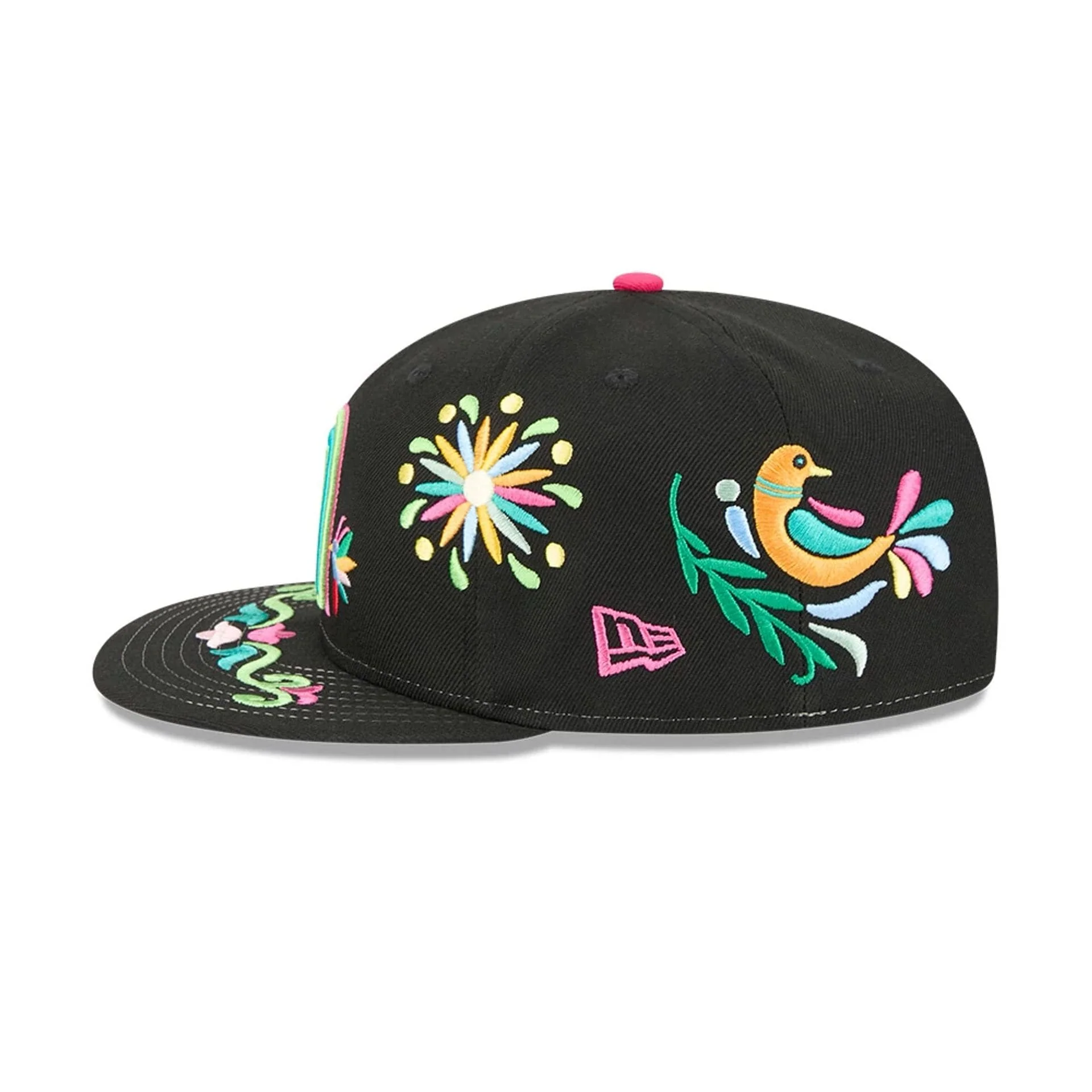 Mexico WBC Latin Embroidery Black 59FIFTY Fitted Cap - Image 6