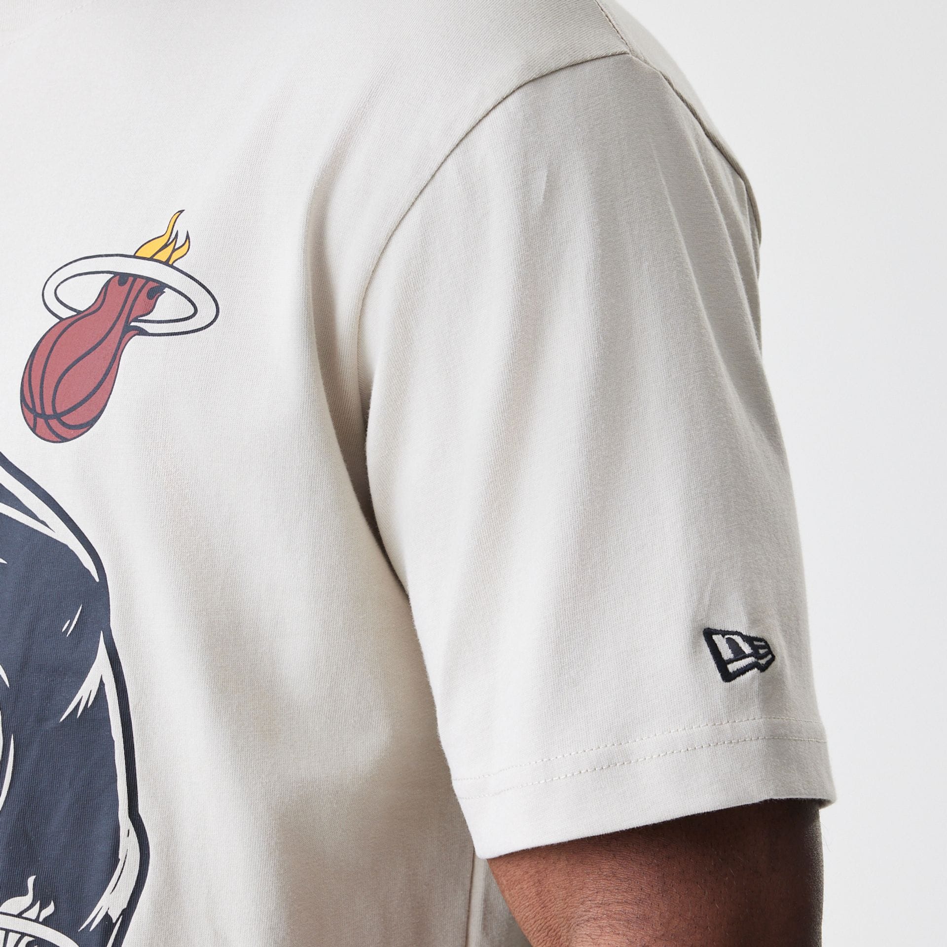 Miami Heat Modern Driver Light Beige T-Shirt - Image 4