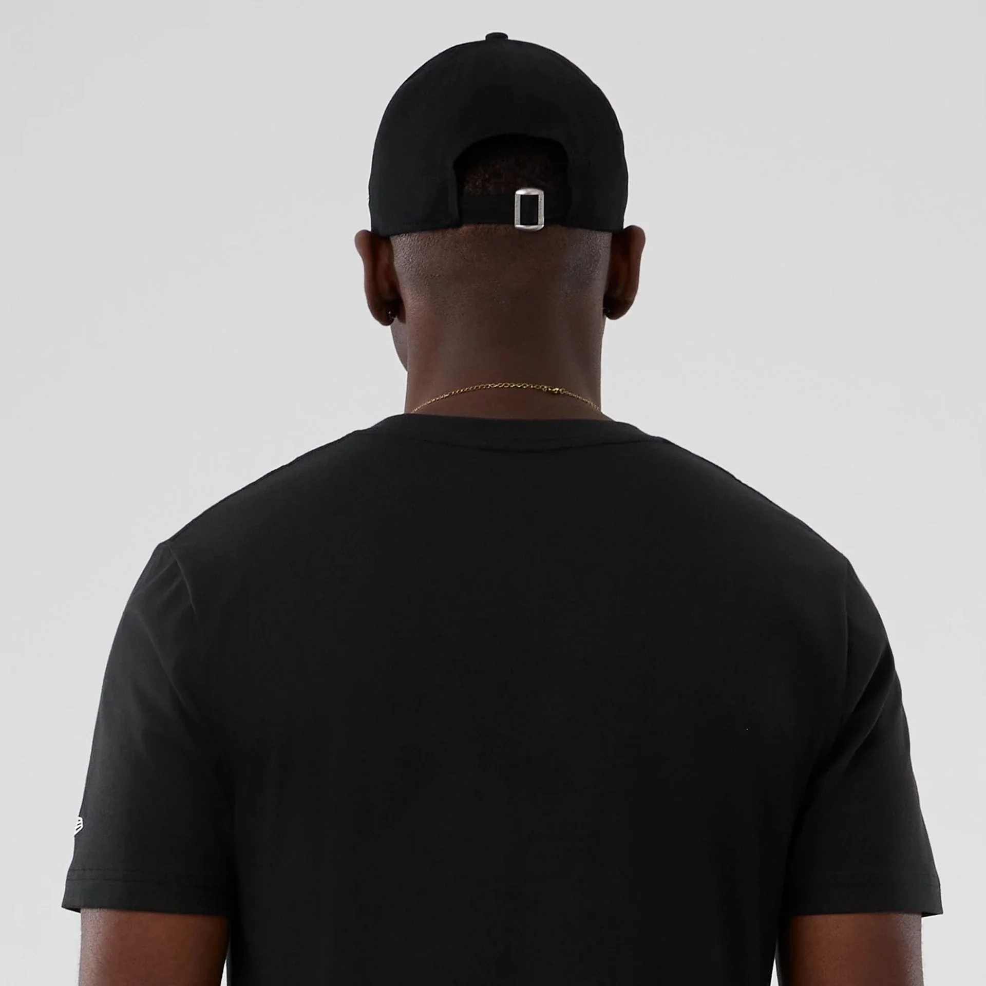 Milwaukee Bucks NBA Hardwood Classic Black T-Shirt - Image 6