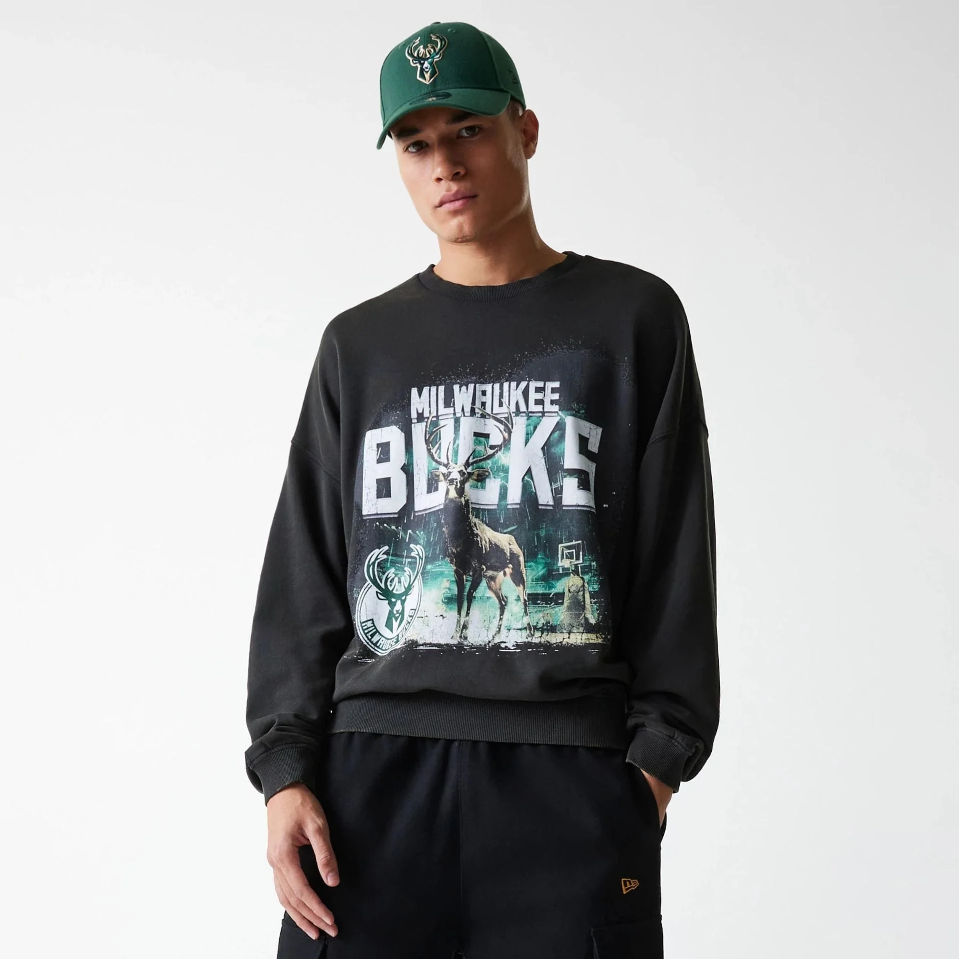Milwaukee Bucks NBA Washed Graphic Grey Oversized Crew Neck Sweater - Image 3