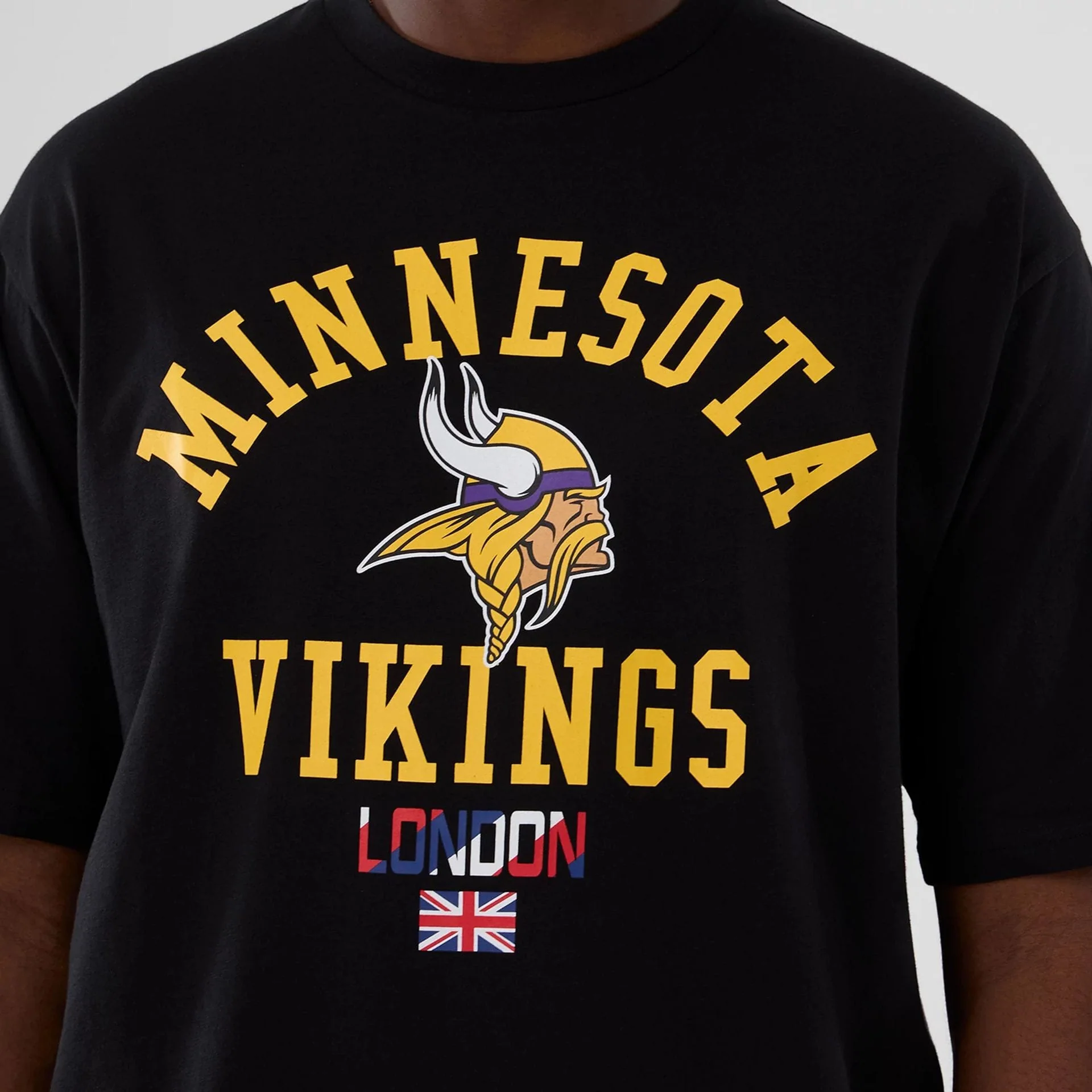 Minnesota Vikings NFL International Series Games 2025 Black Oversized T-Shirt - Image 3