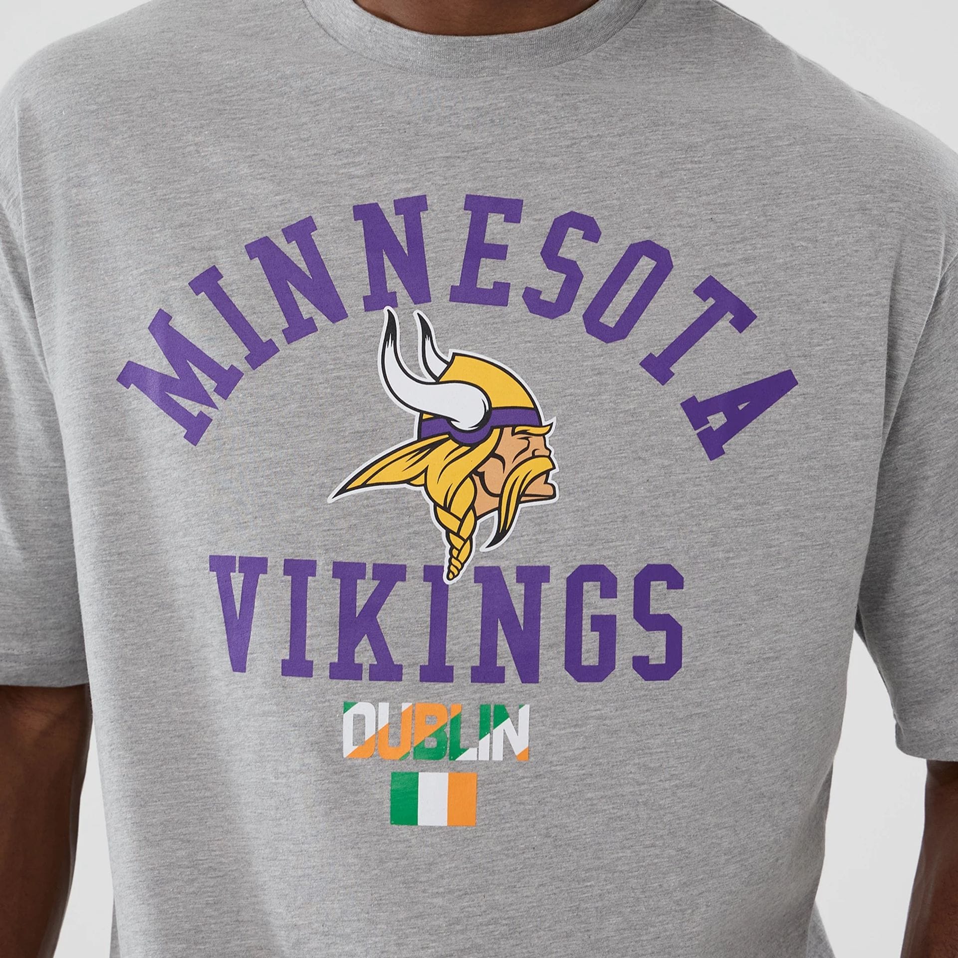 Minnesota Vikings NFL International Series Games 2025 Grey Oversized T-Shirt - Image 3