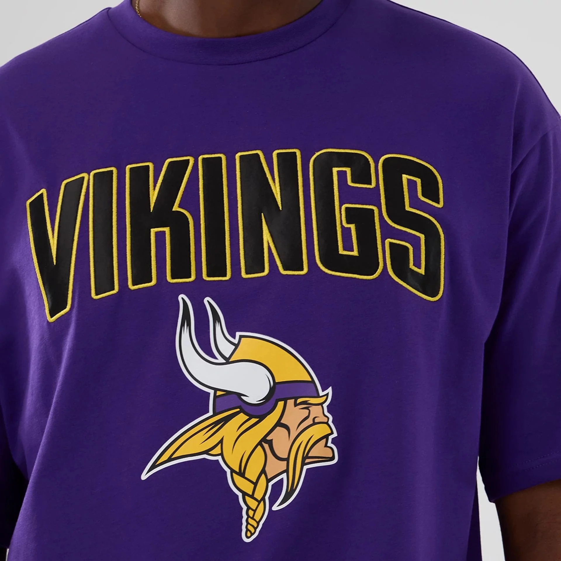 Minnesota Vikings NFL International Series Games 2025 Purple Premium T-Shirt - Image 3