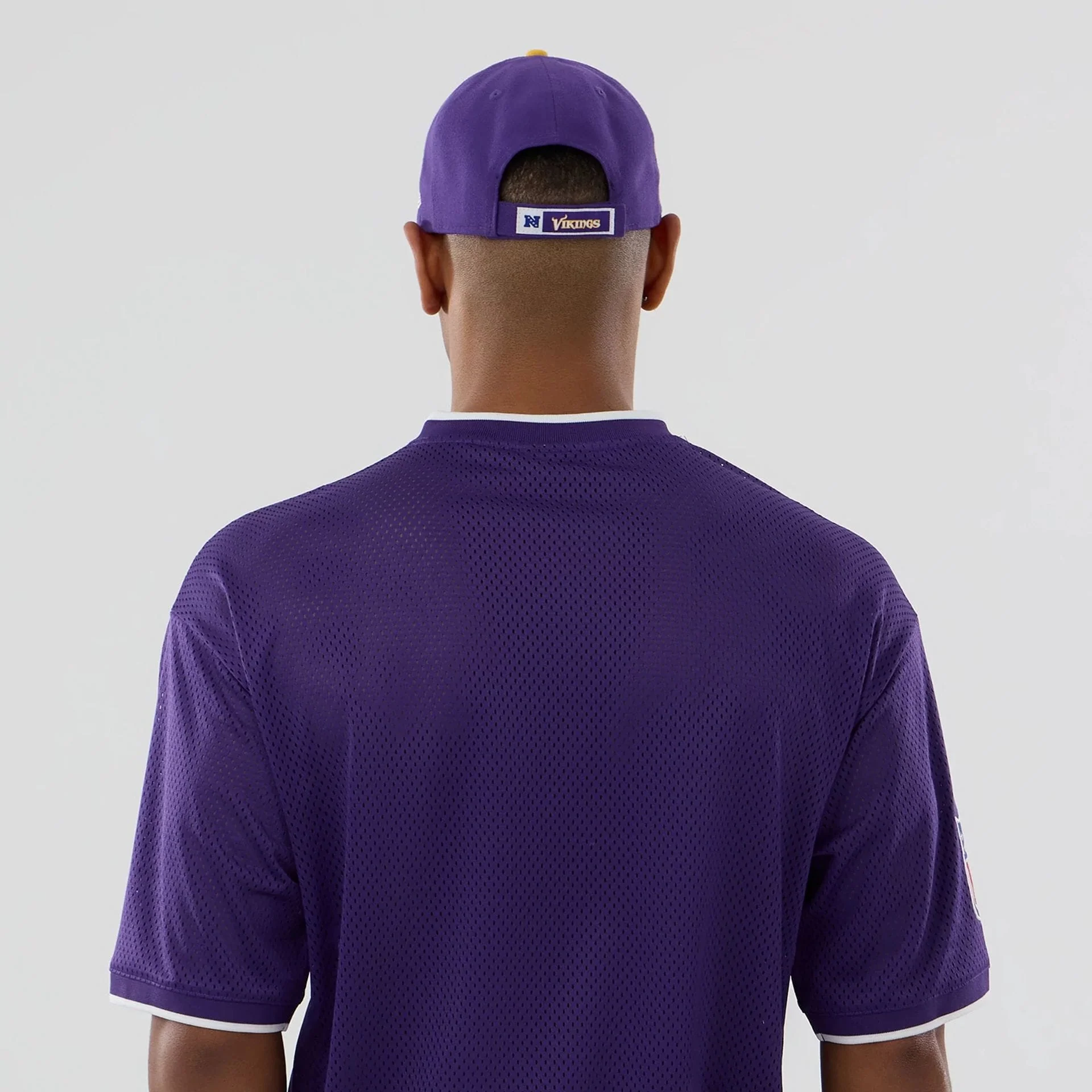 Minnesota Vikings NFL Mesh Purple Oversized T-Shirt - Image 7
