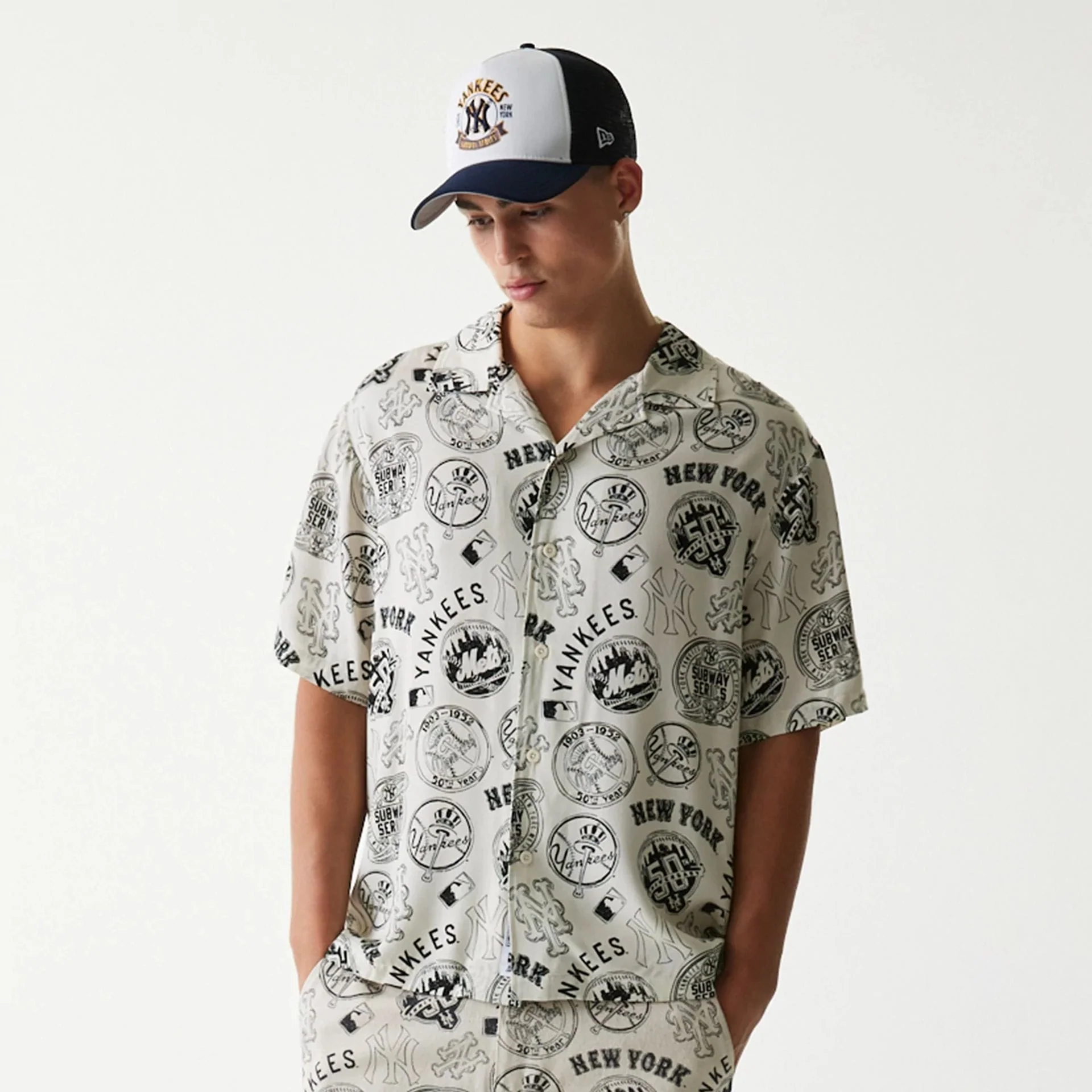 MLB Subway Series All Over Print Open White Short Sleeve Shirt - Image 6