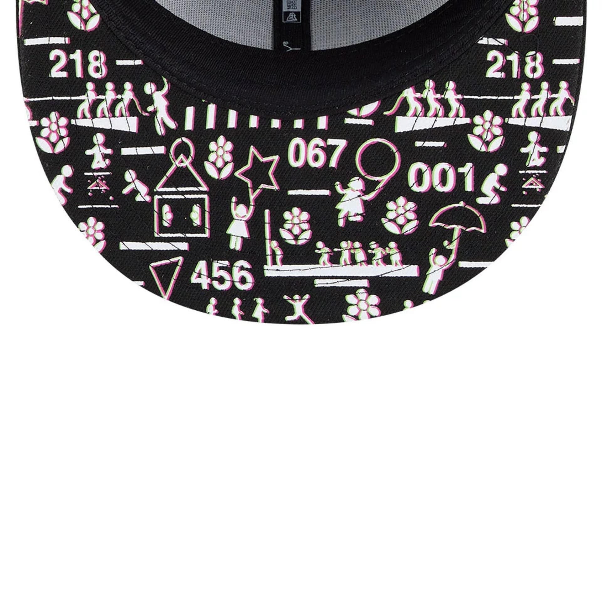 Netflix Squid Game Mask Black 59FIFTY Fitted Cap - Image 2