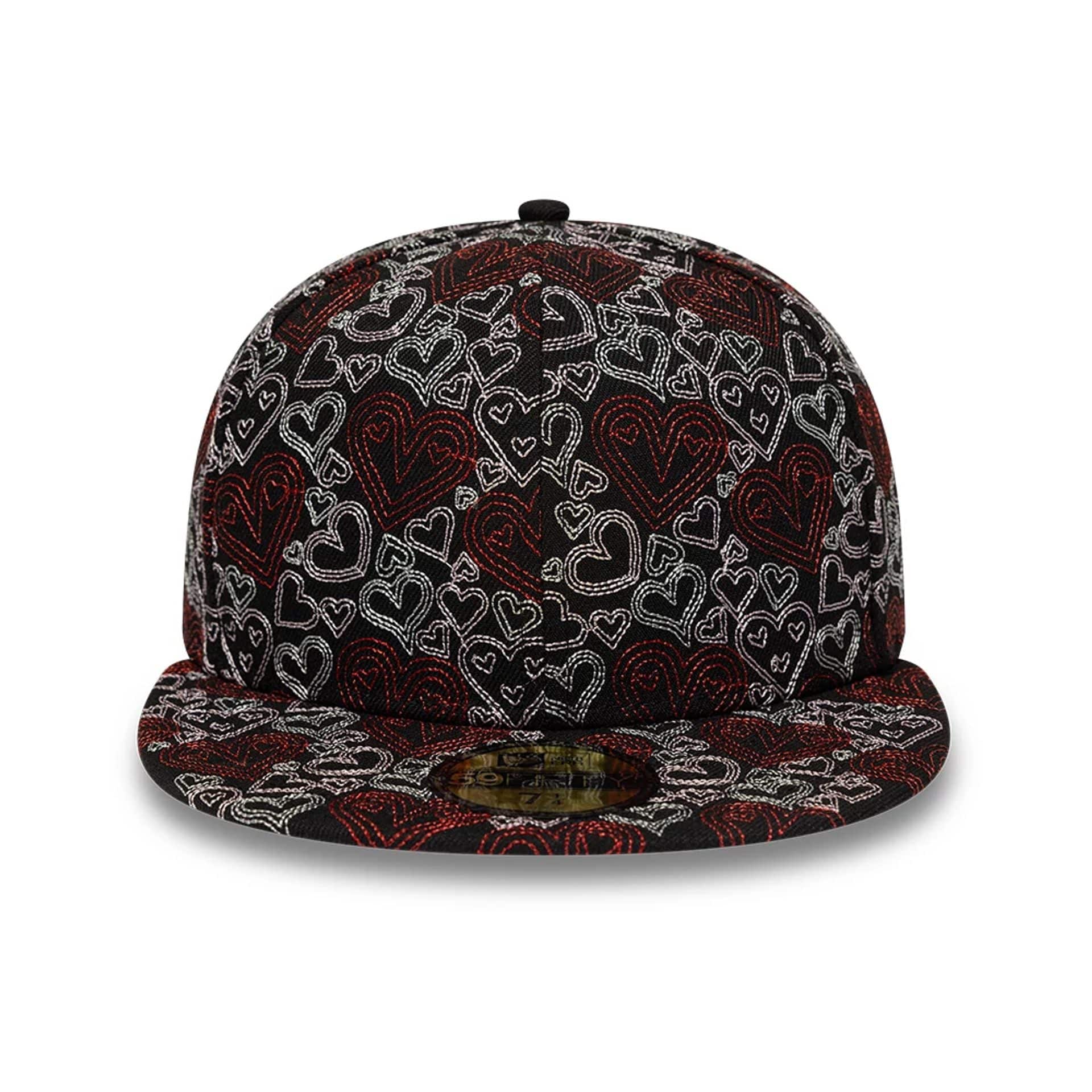 New Era All Over Hearts Black 59FIFTY Fitted Cap - Image 3