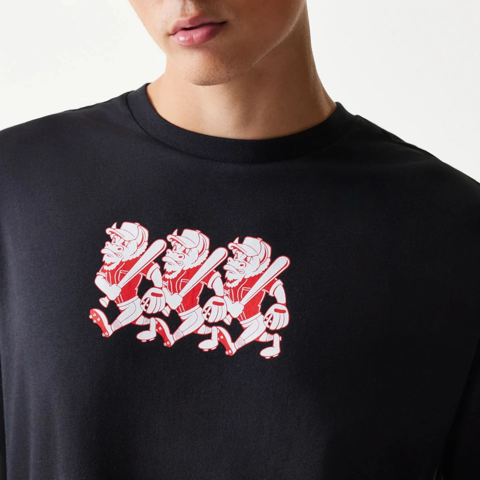New Era Baseball Cows Character Graphic Black Oversized T-Shirt - Image 6