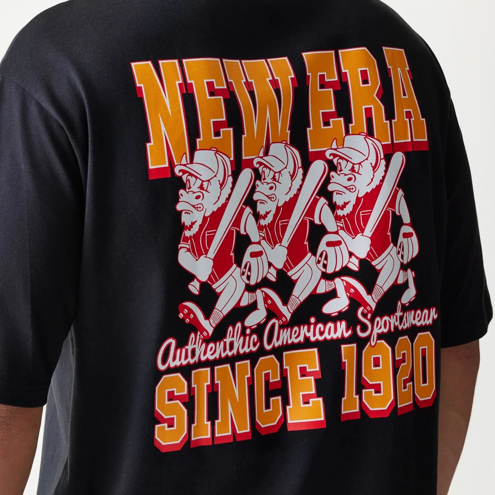 New Era Baseball Cows Character Graphic Black Oversized T-Shirt - Image 8