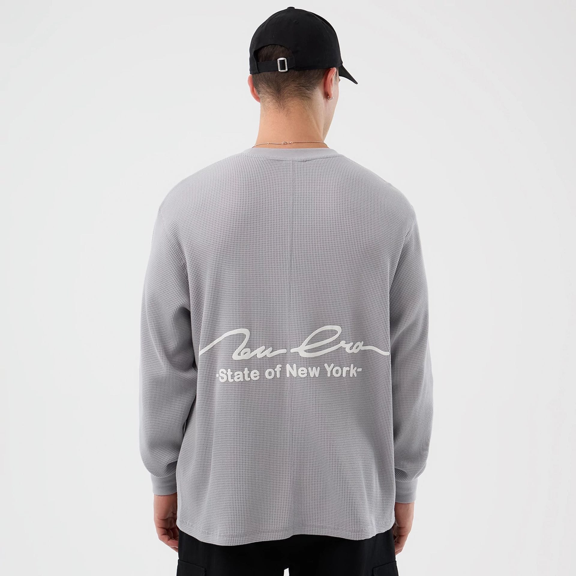 New Era Basic Grey Long Sleeve T-Shirt - Image 2