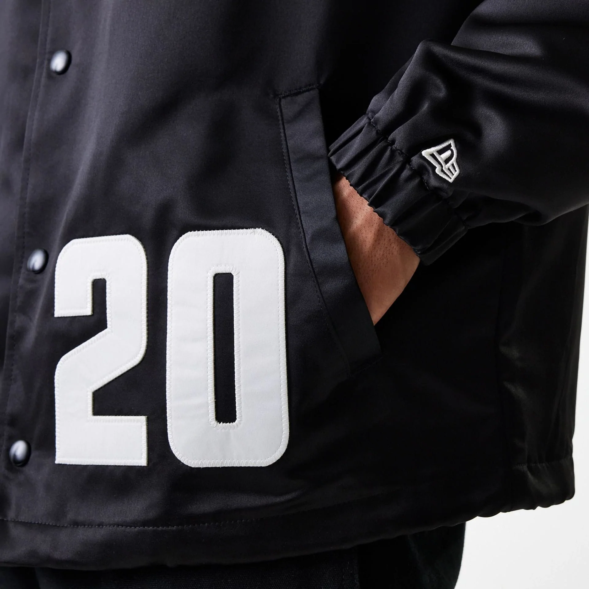 New Era Black Coaches Jacket - Image 7