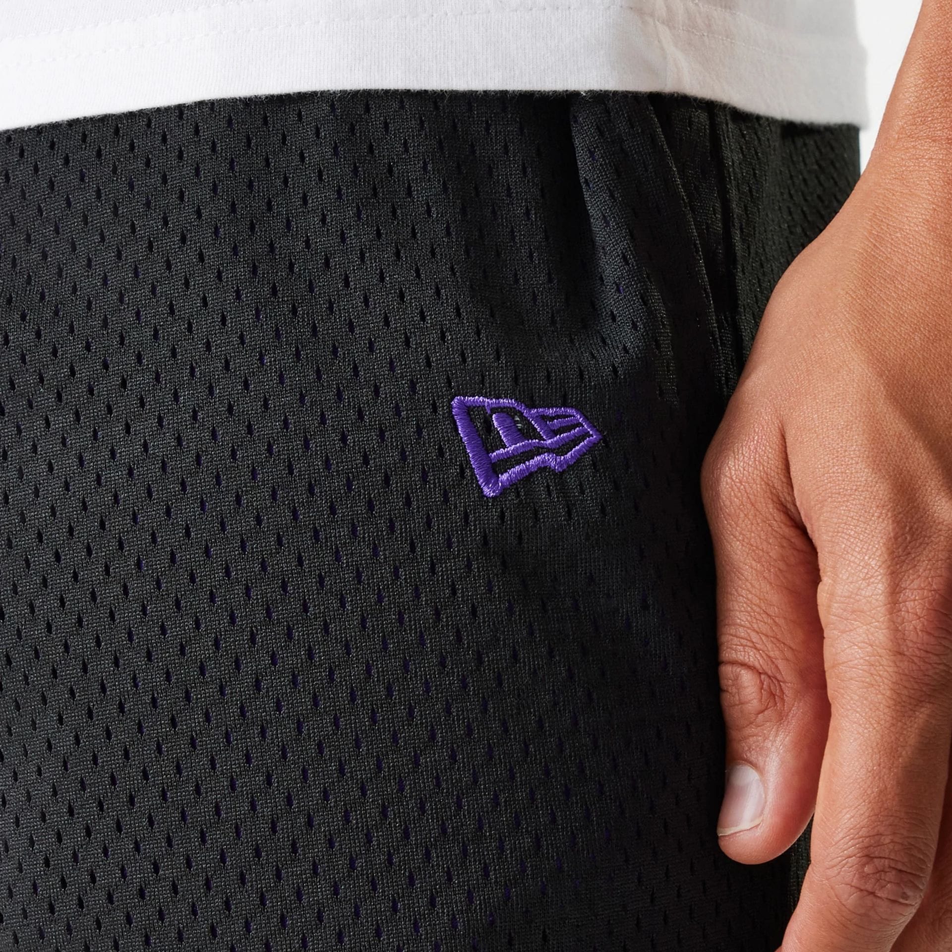 New Era Black Mesh Shorts - Image 6
