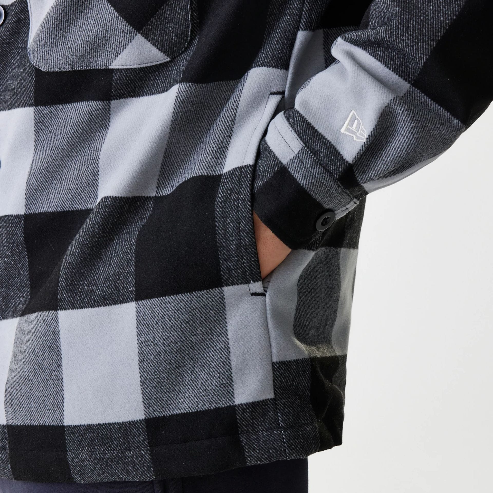 New Era Black Shacket - Image 4