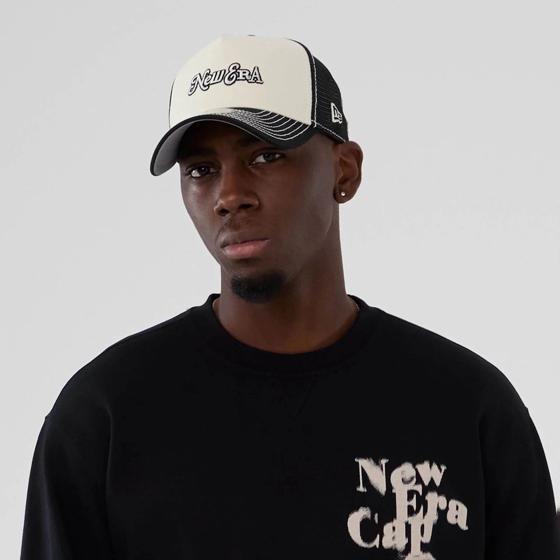 New Era Cap Company Black Crew Neck Sweater - Image 6