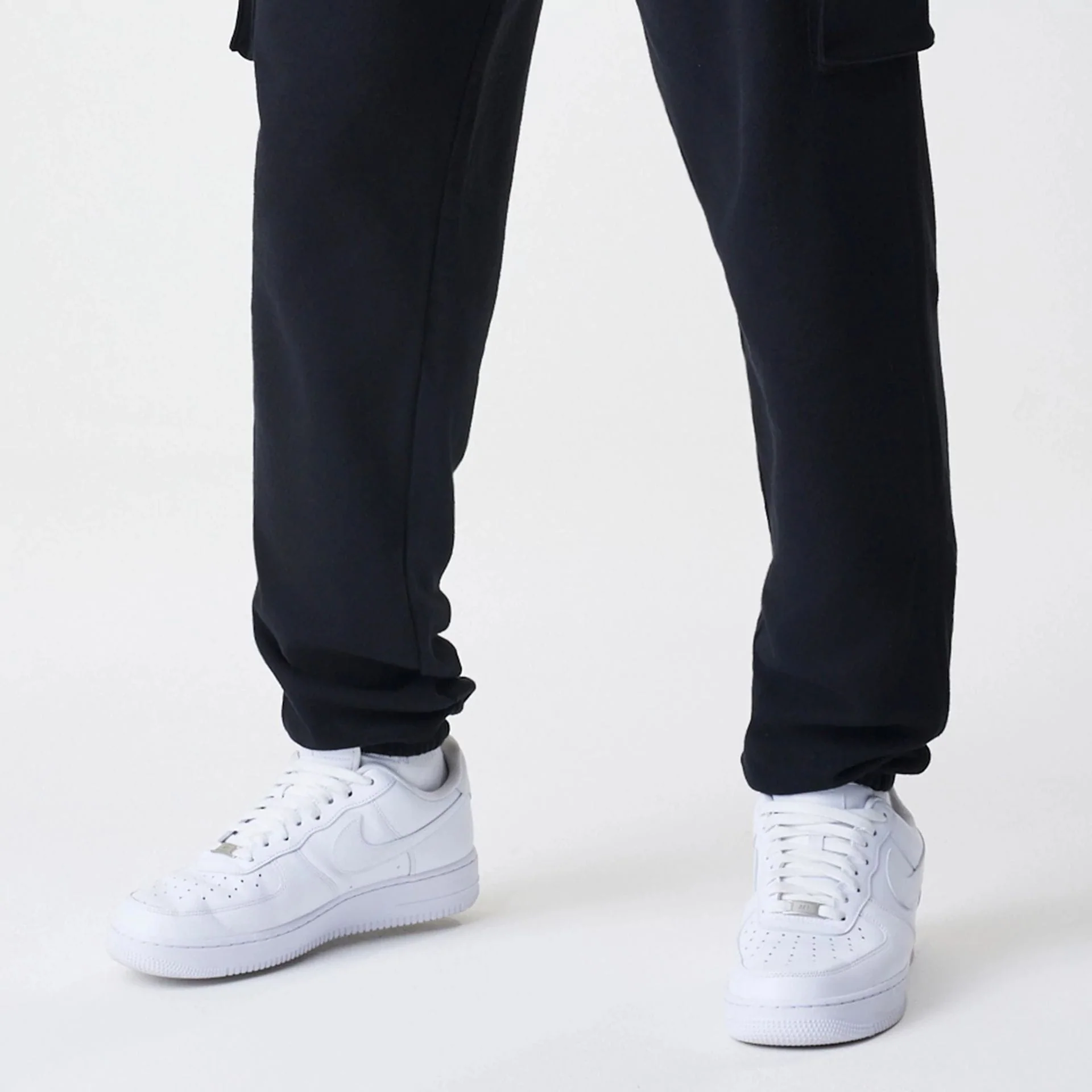 New Era Cargo Black Joggers - Image 5