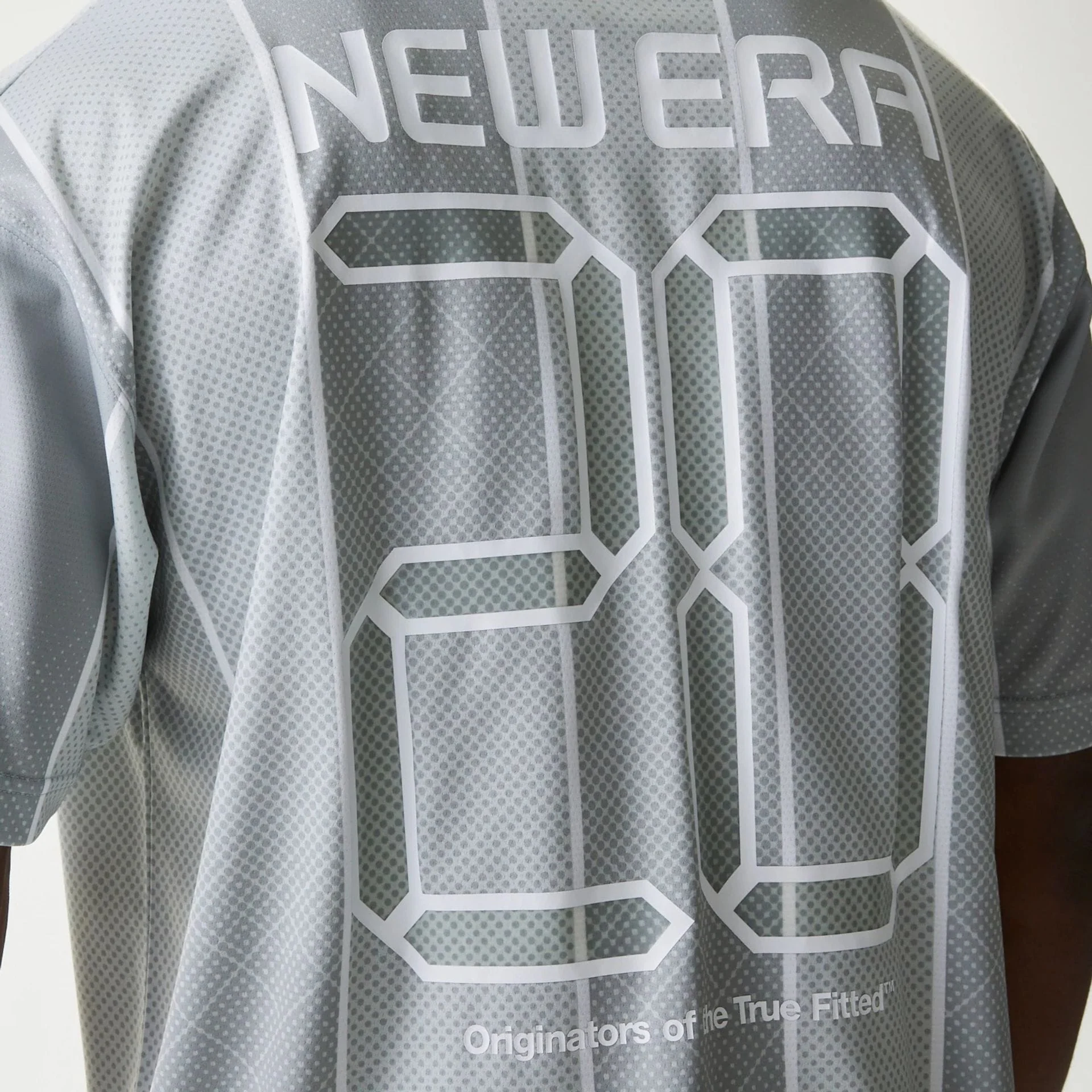 New Era City Sport Grey T-Shirt - Image 7