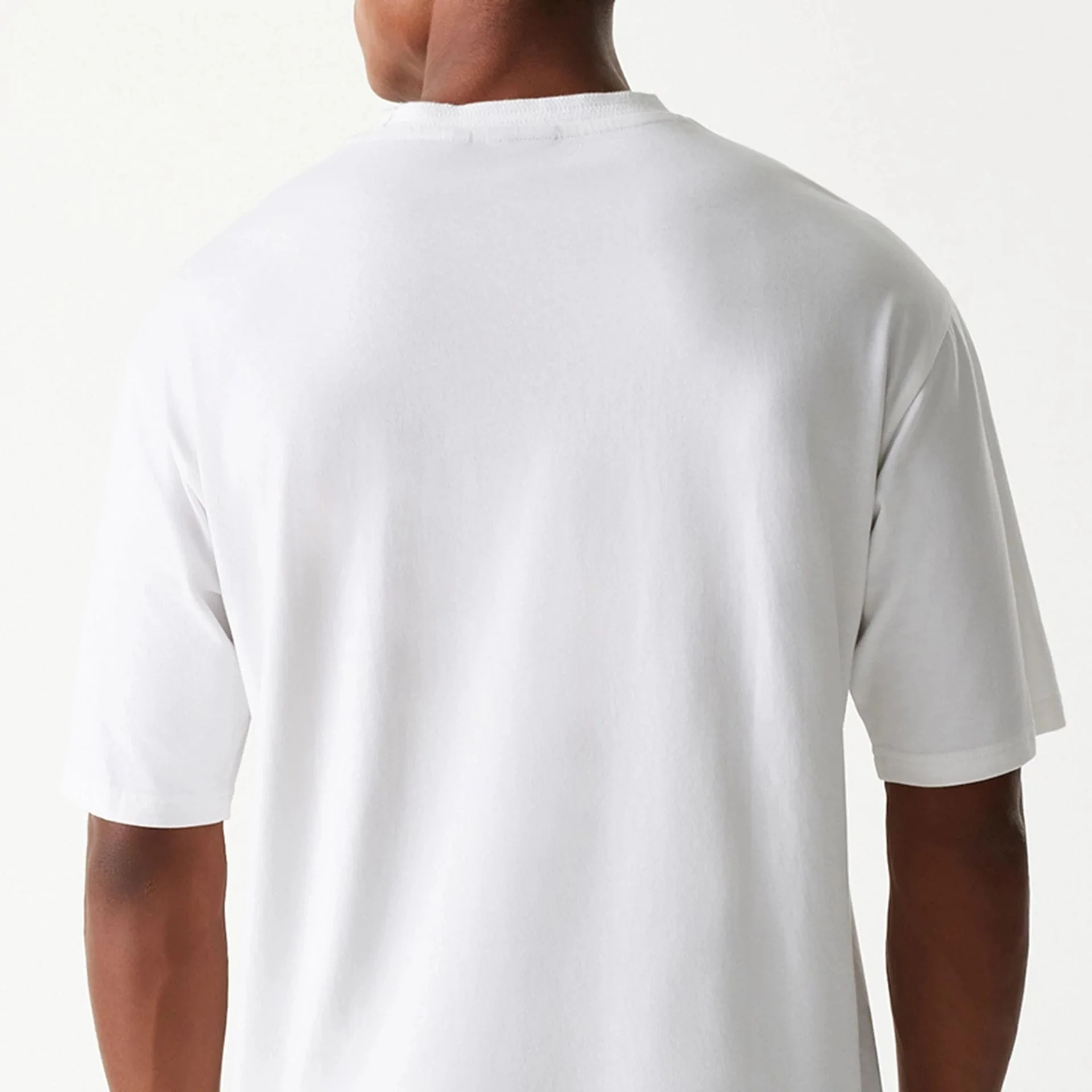 New Era Crest White Oversized T-Shirt - Image 7