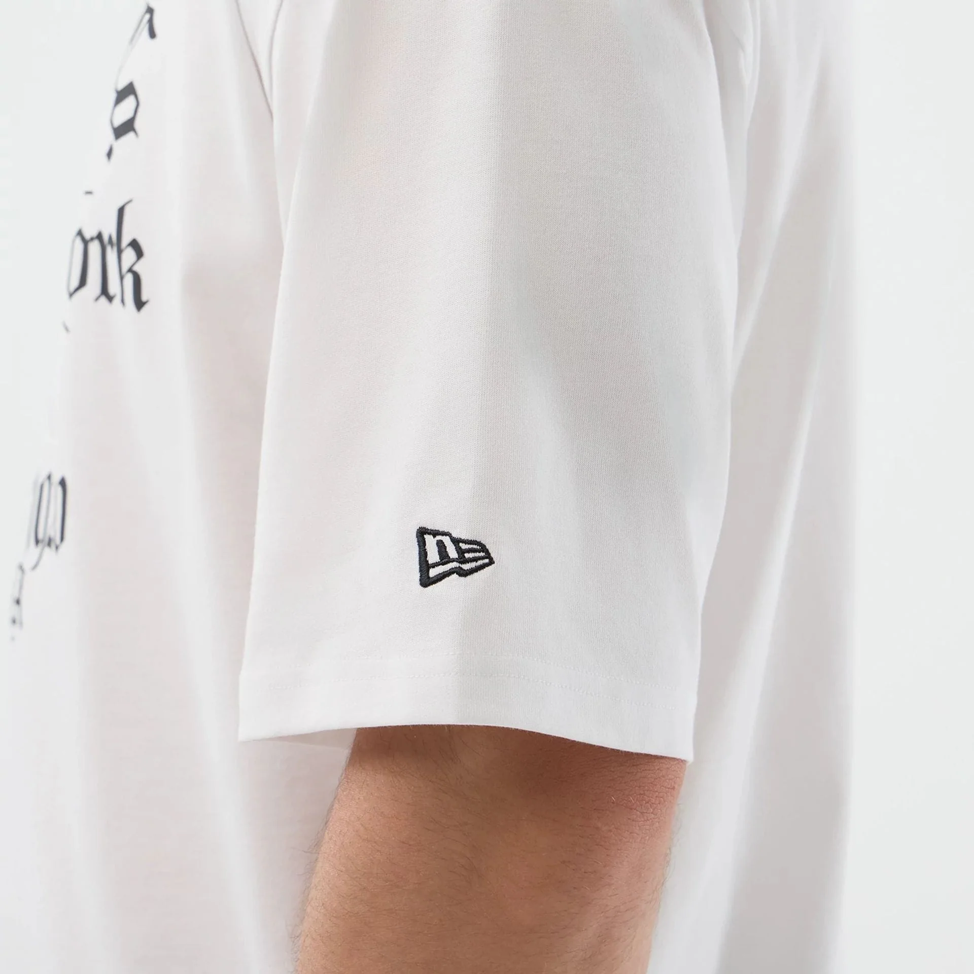 New Era Death Moth Graphic White Oversized T-Shirt - Image 5