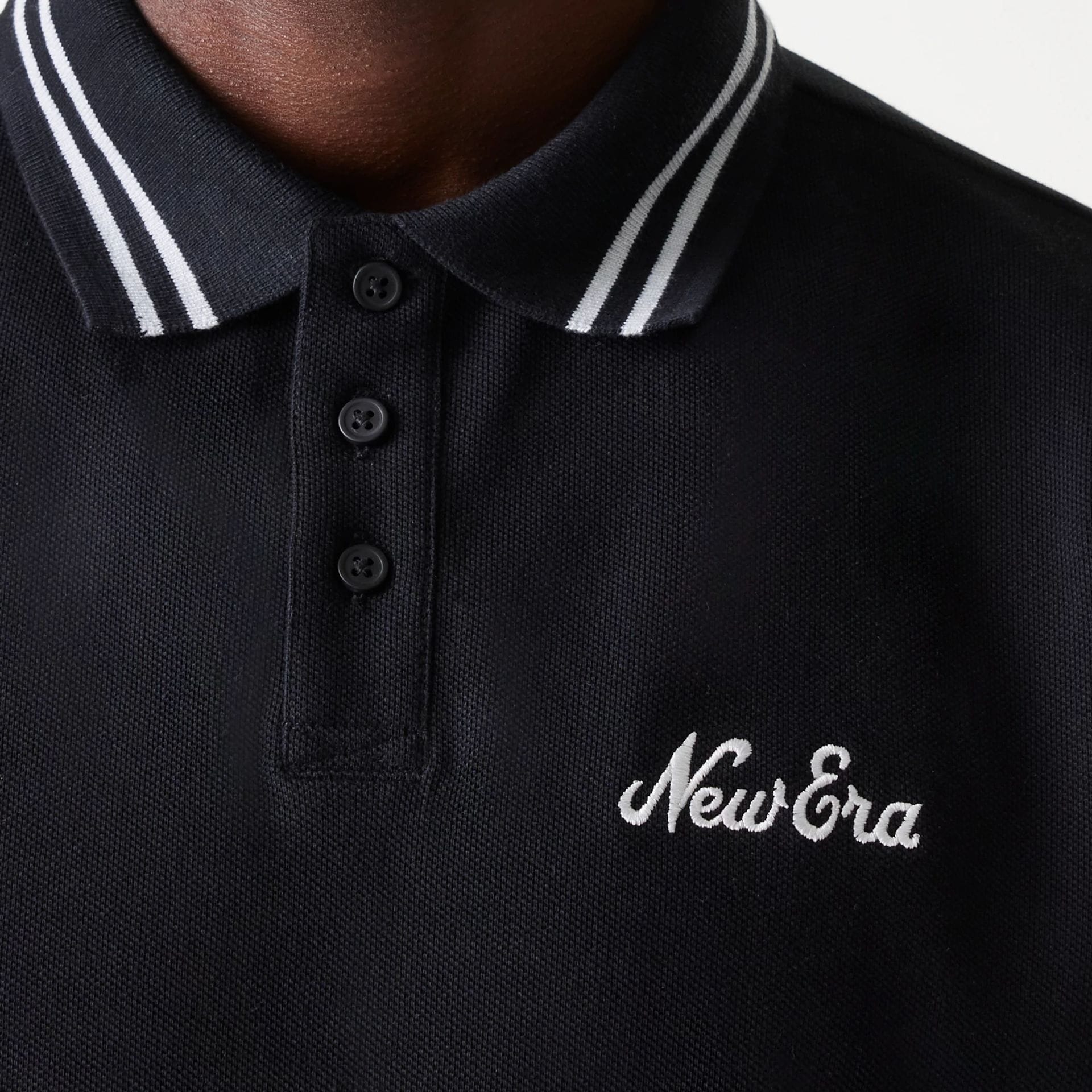 New Era Drop Shoulder Black Polo Shirt - Image 6