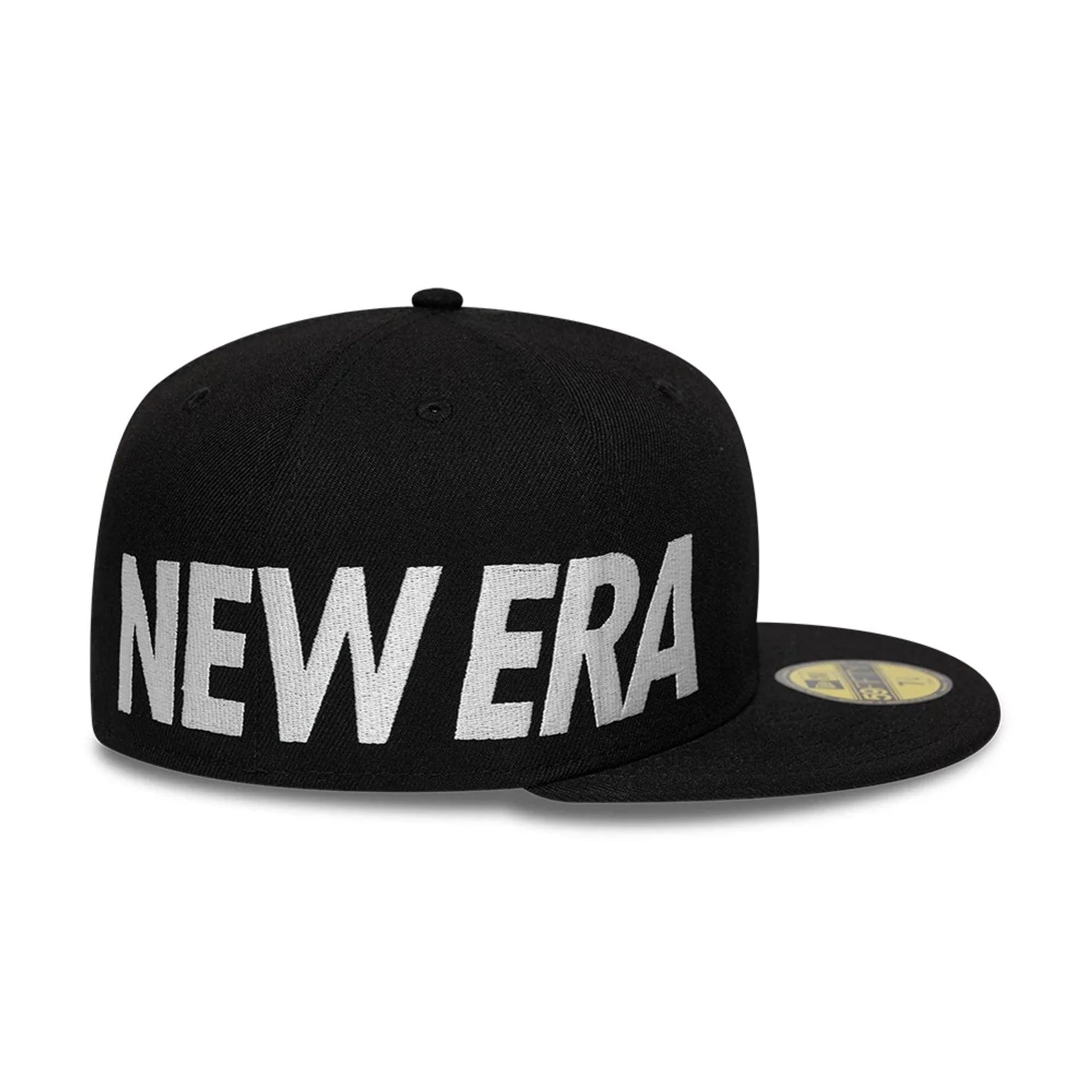New Era Essential Black 59FIFTY Fitted Cap - Image 3