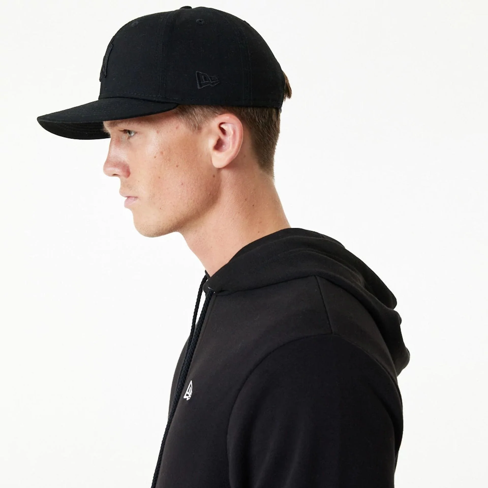 New Era Essential Black Pullover Hoodie - Image 3
