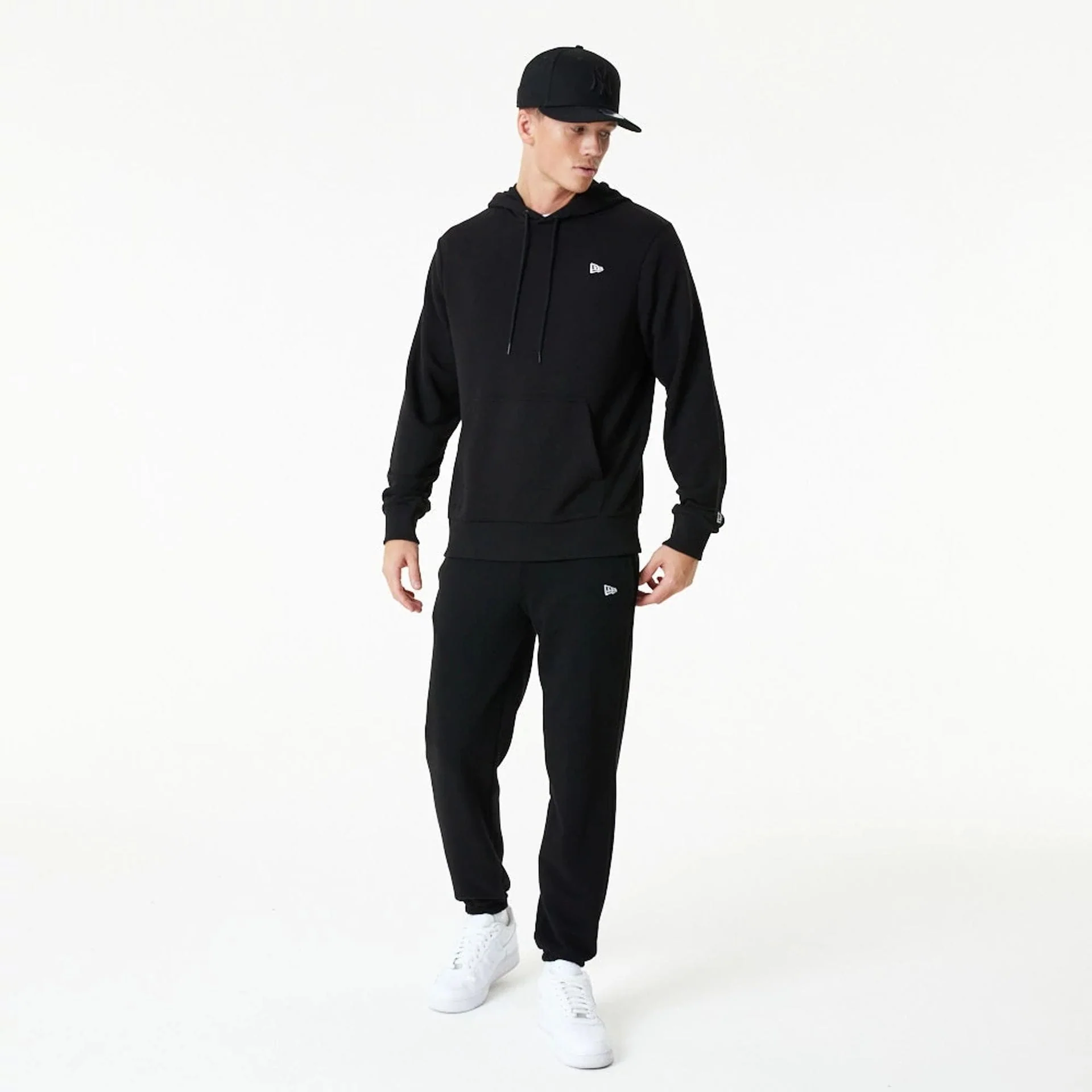 New Era Essential Black Pullover Hoodie - Image 6