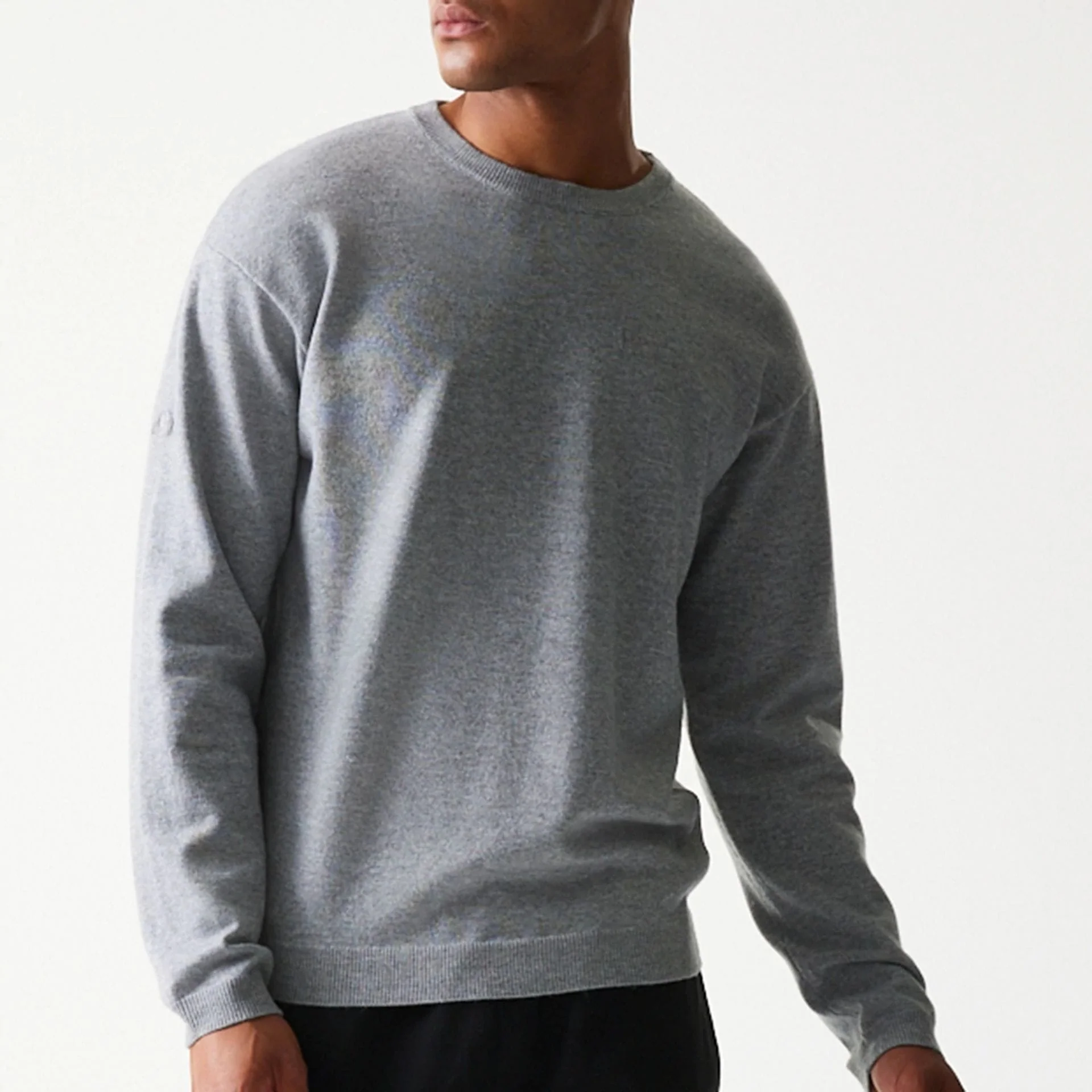 New Era Essential Flag Grey Knitted Sweater - Image 5