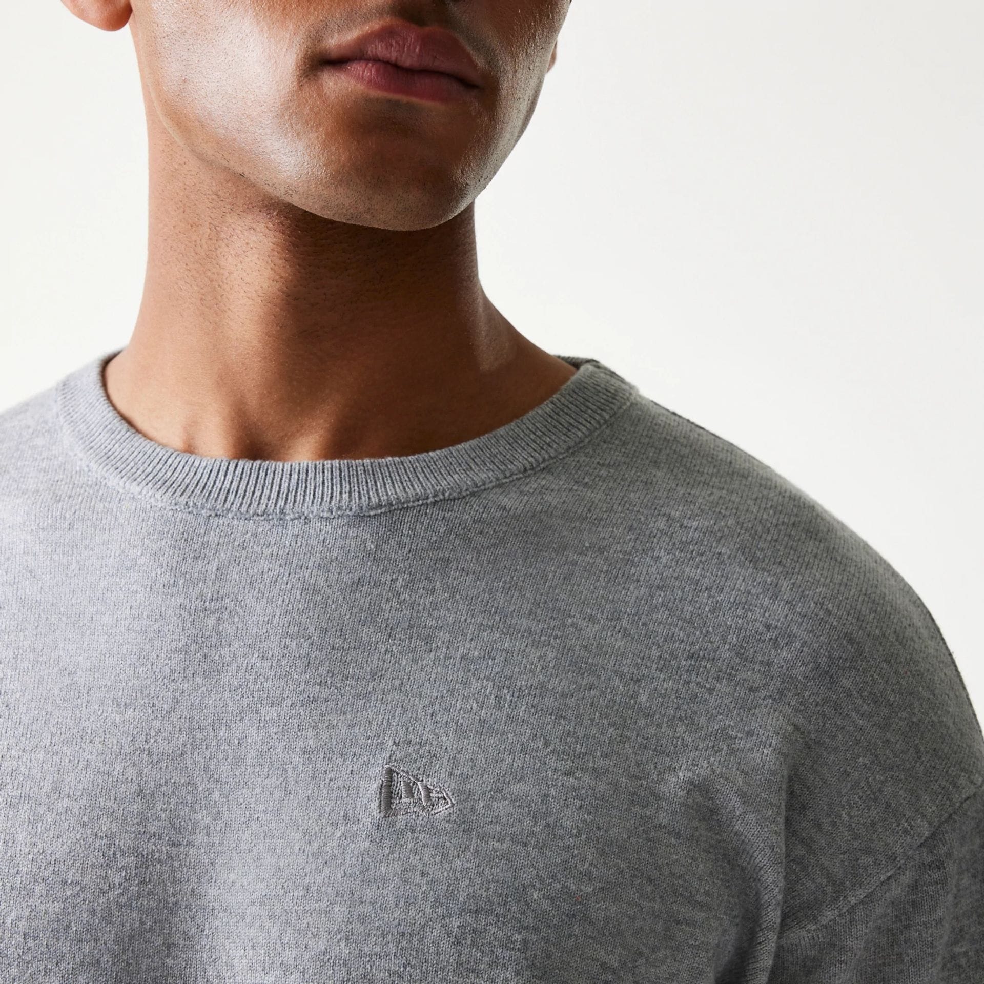 New Era Essential Flag Grey Knitted Sweater - Image 6