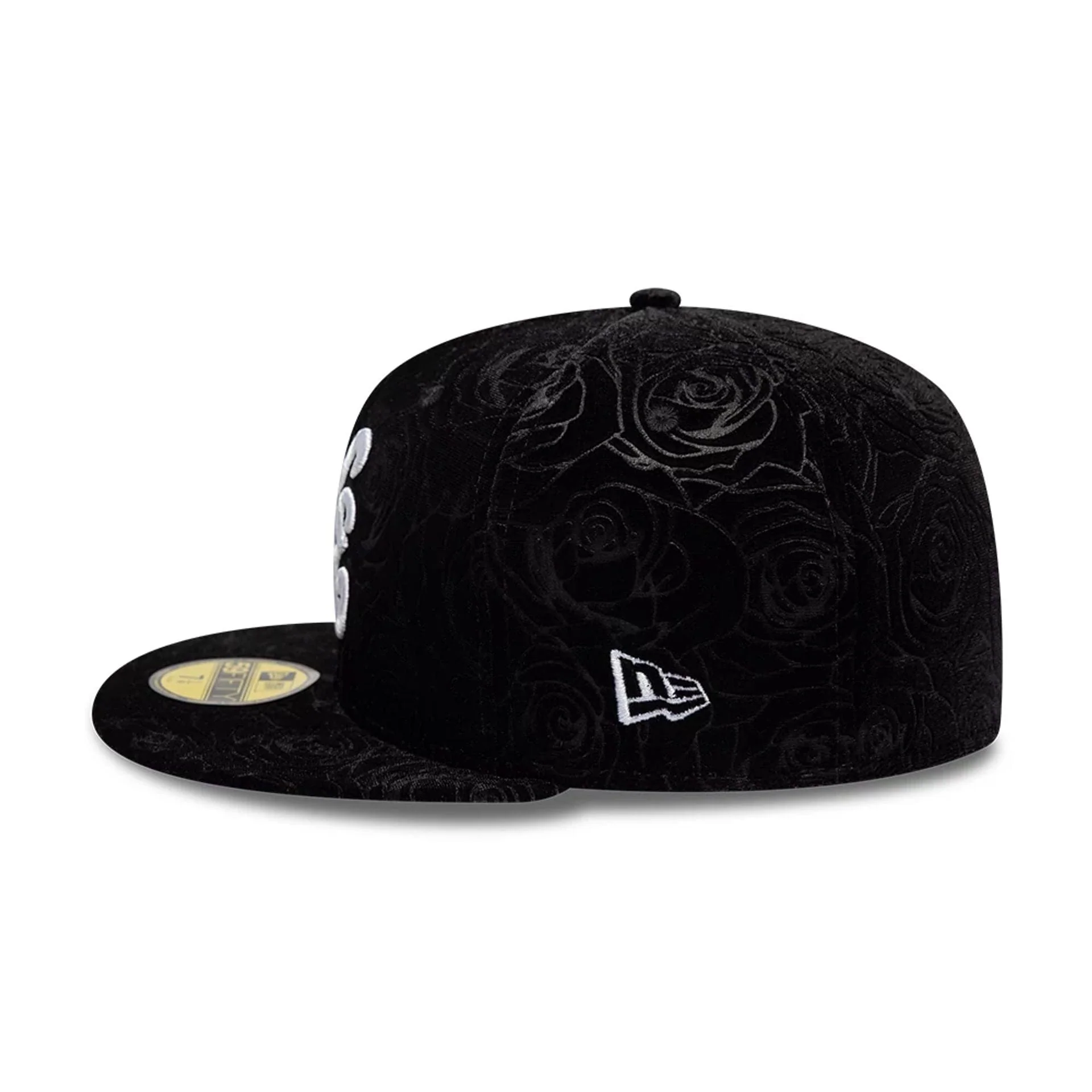 New Era Floral Velour Black 59FIFTY Fitted Cap - Image 4